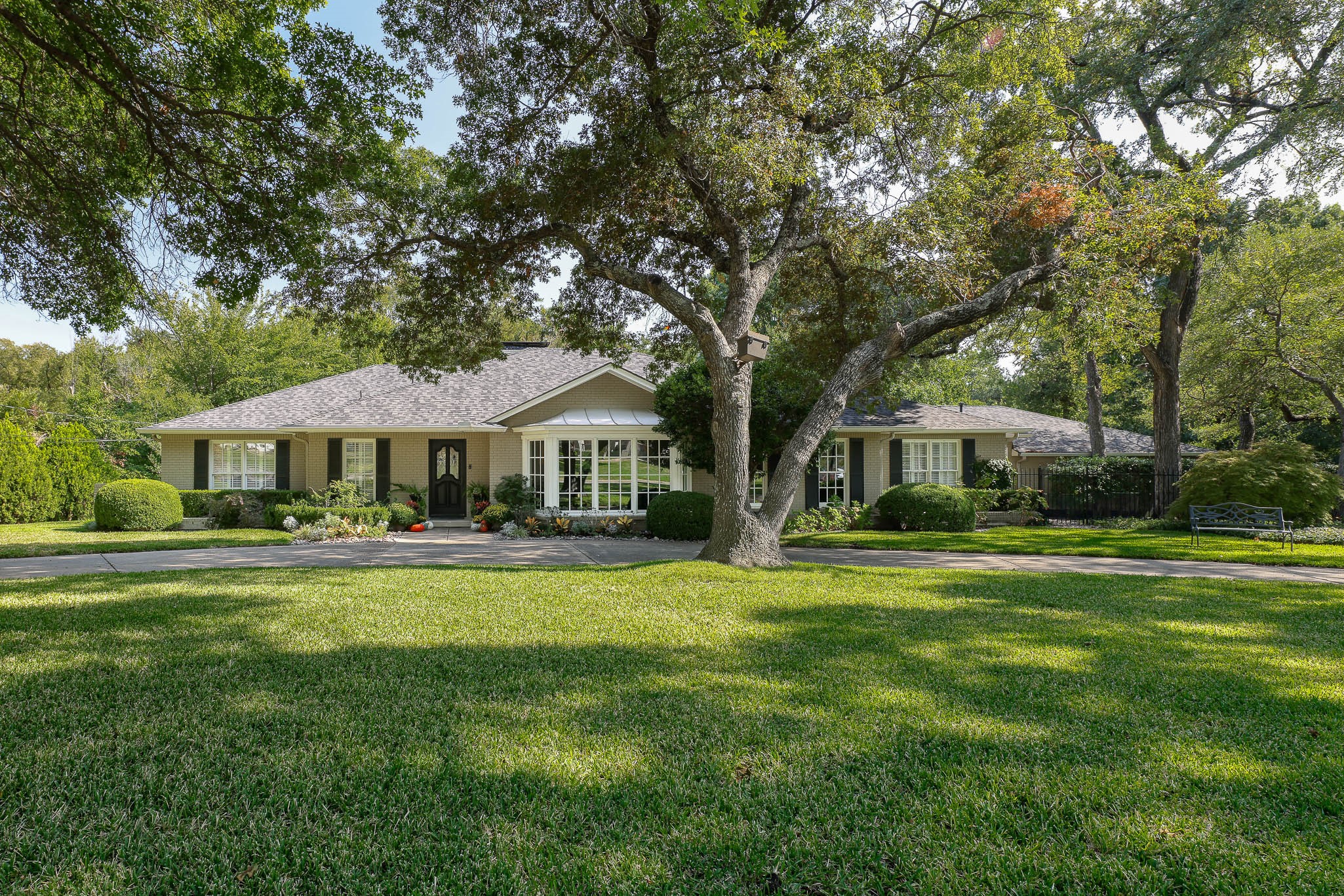 14028 Brookridge Drive Dallas TX 75240