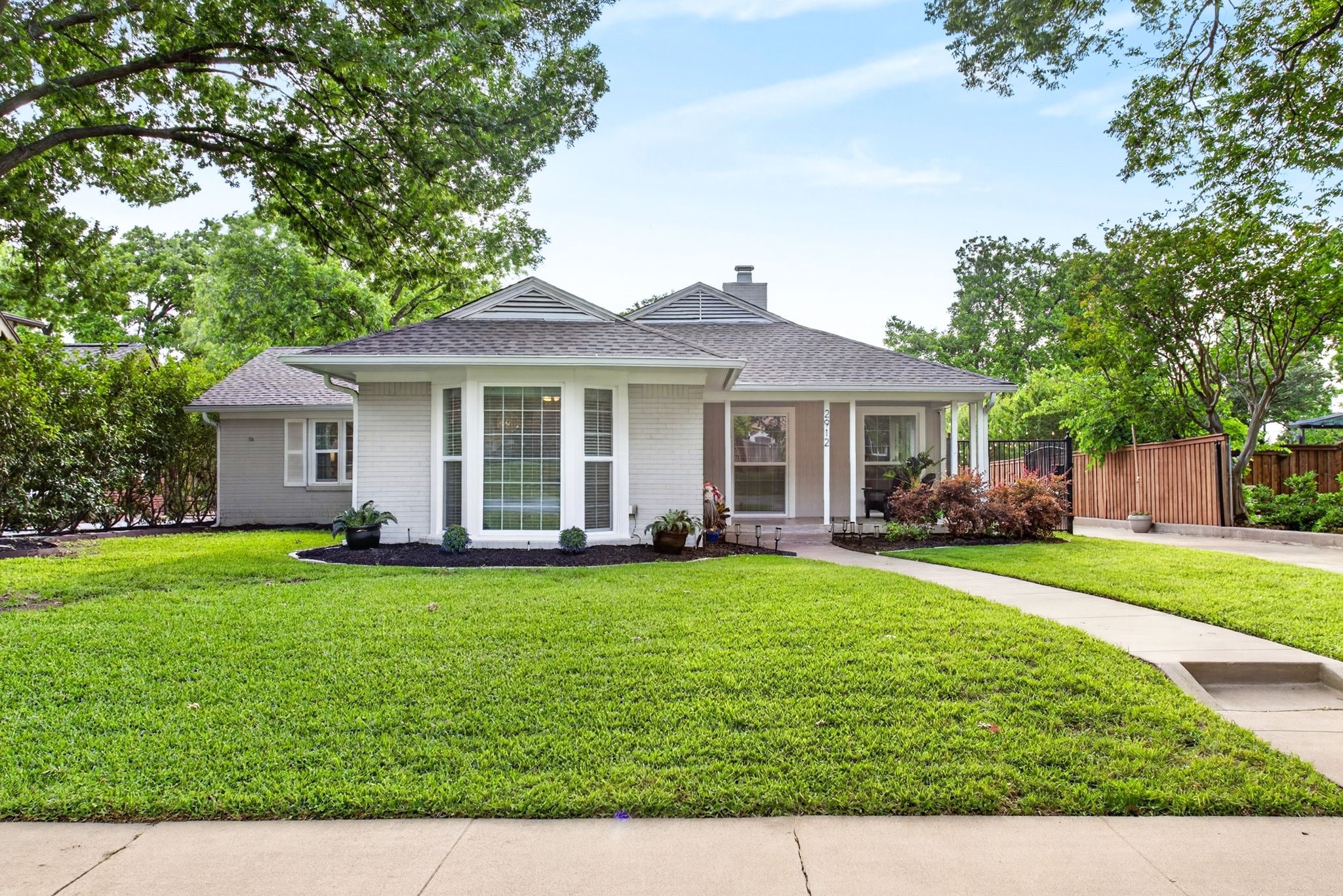 2912 6th Avenue Fort Worth TX 76110