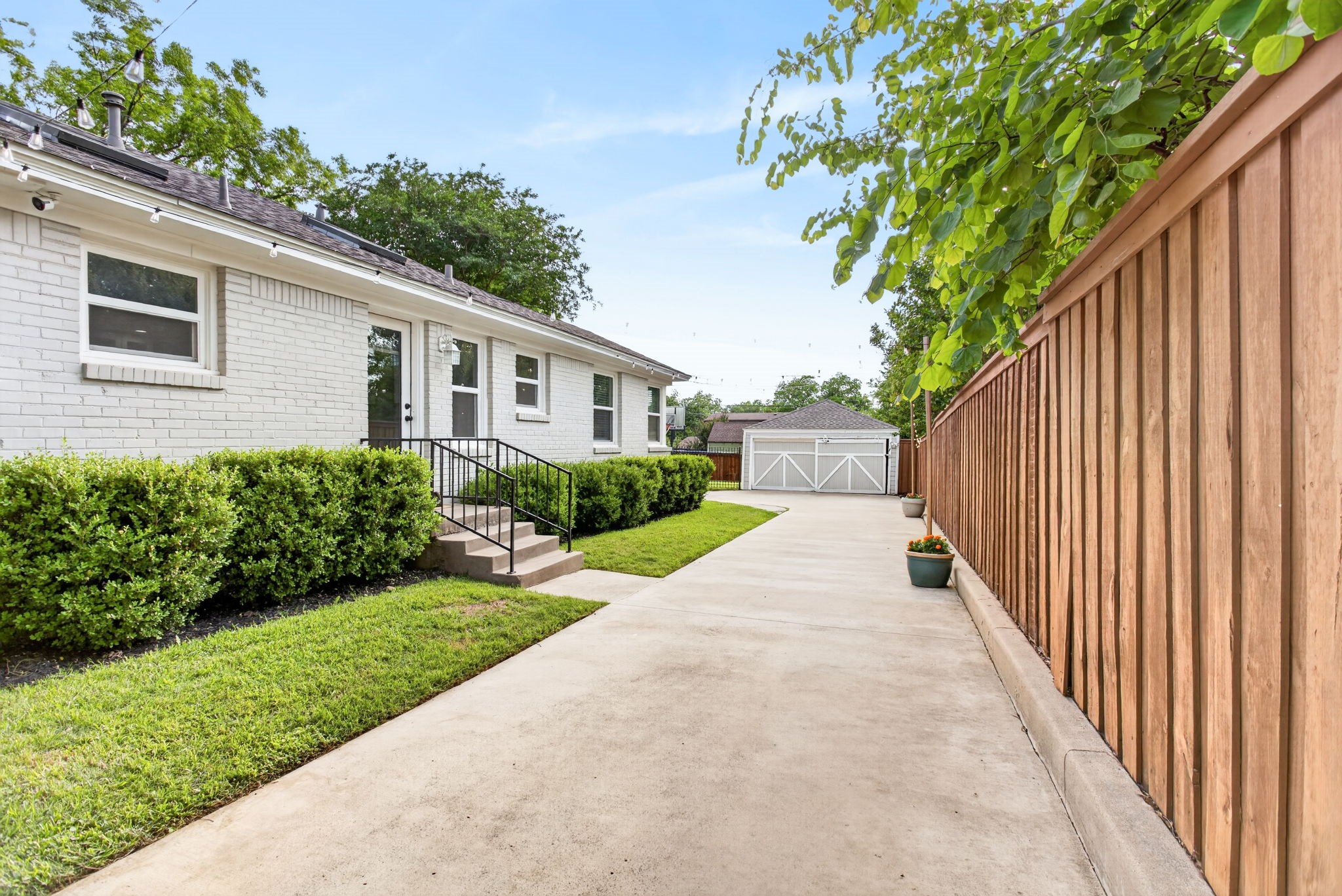2912 6th Avenue Fort Worth TX 76110
