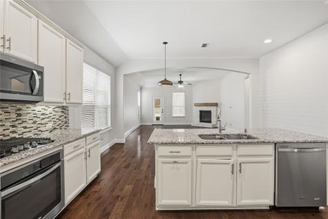 613 Sundrop Drive Little Elm TX 75068