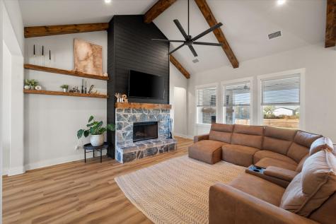 8221 David Lane Midlothian TX 76065