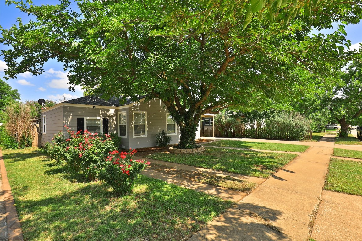 2057 Jeanette Street Abilene TX 79602