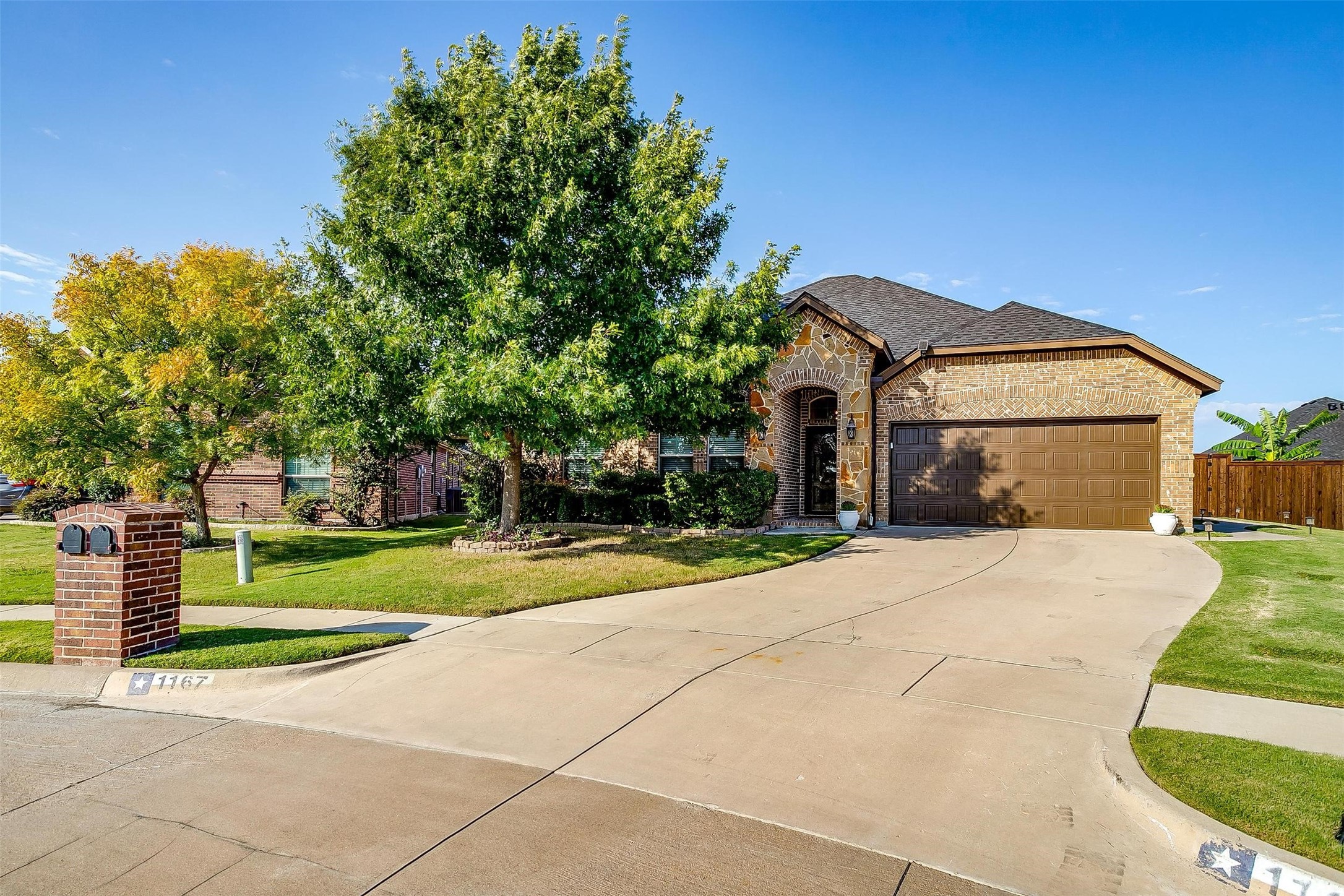 1167 Rosemary Court Burleson TX 76028