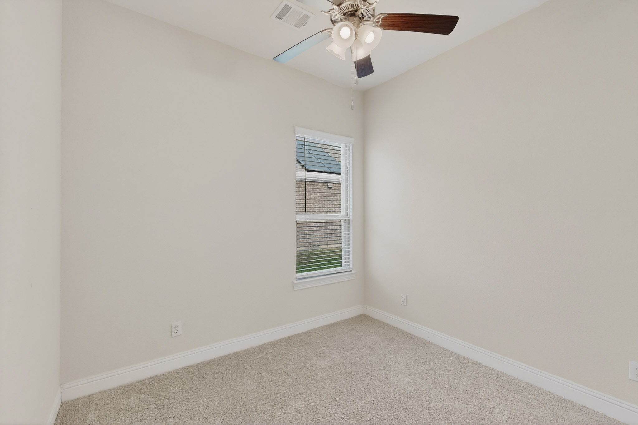 2824 Faro Road Aubrey TX 76227