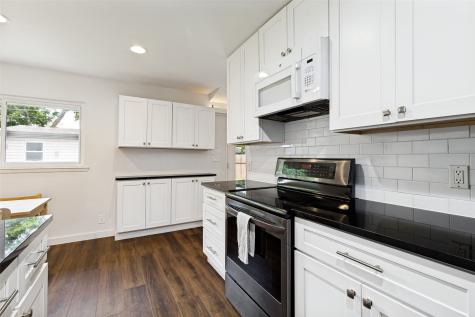 817 Kingswood Avenue Richardson TX 75080