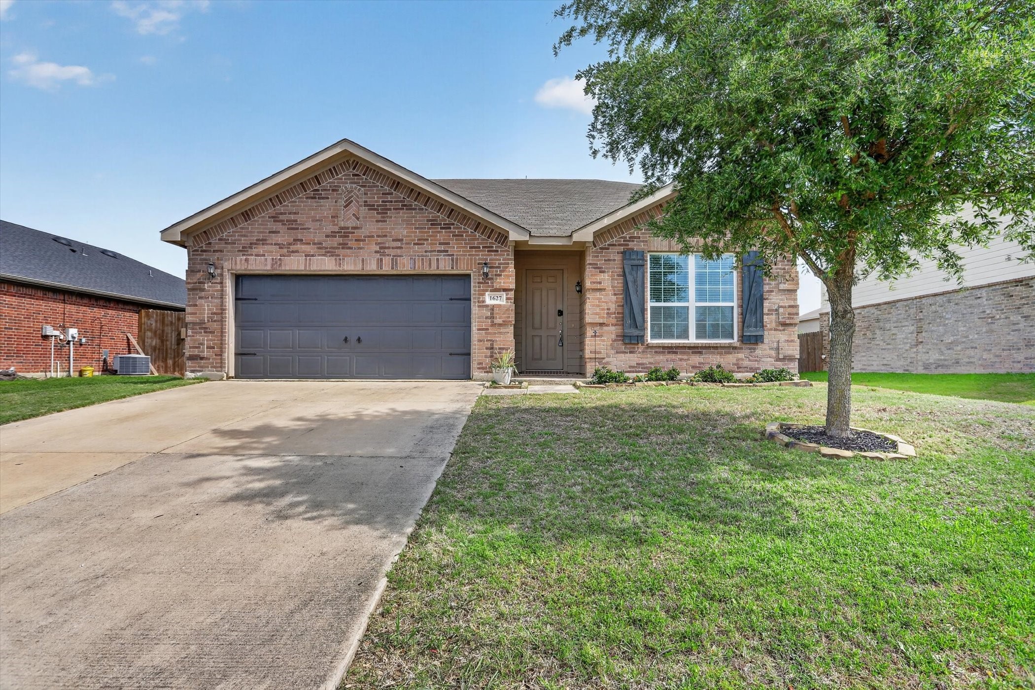 1627 Kawati Way Krum TX 76249