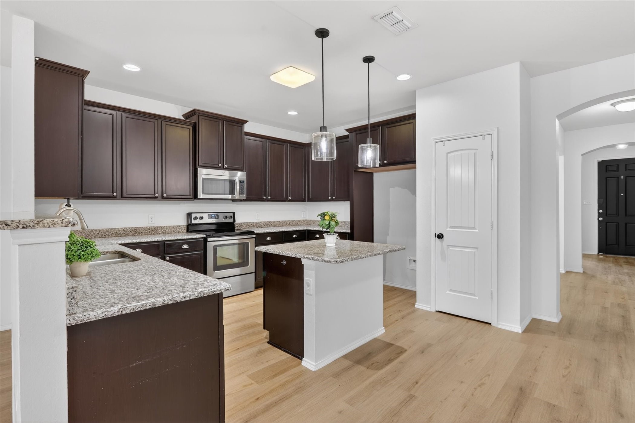 1627 Kawati Way Krum TX 76249