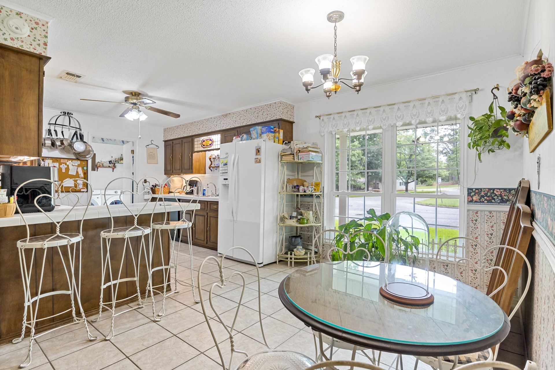 1002 S Lide Avenue Mt Pleasant TX 75455