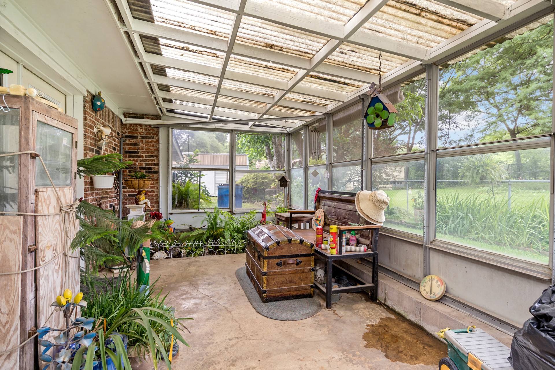 1002 S Lide Avenue Mt Pleasant TX 75455