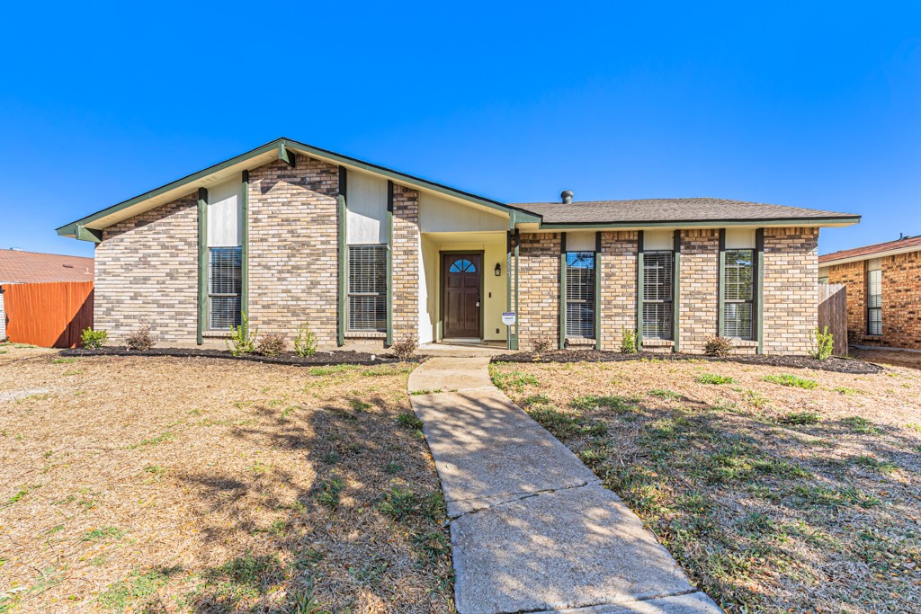 7517 Ashcrest Lane Dallas TX 75249