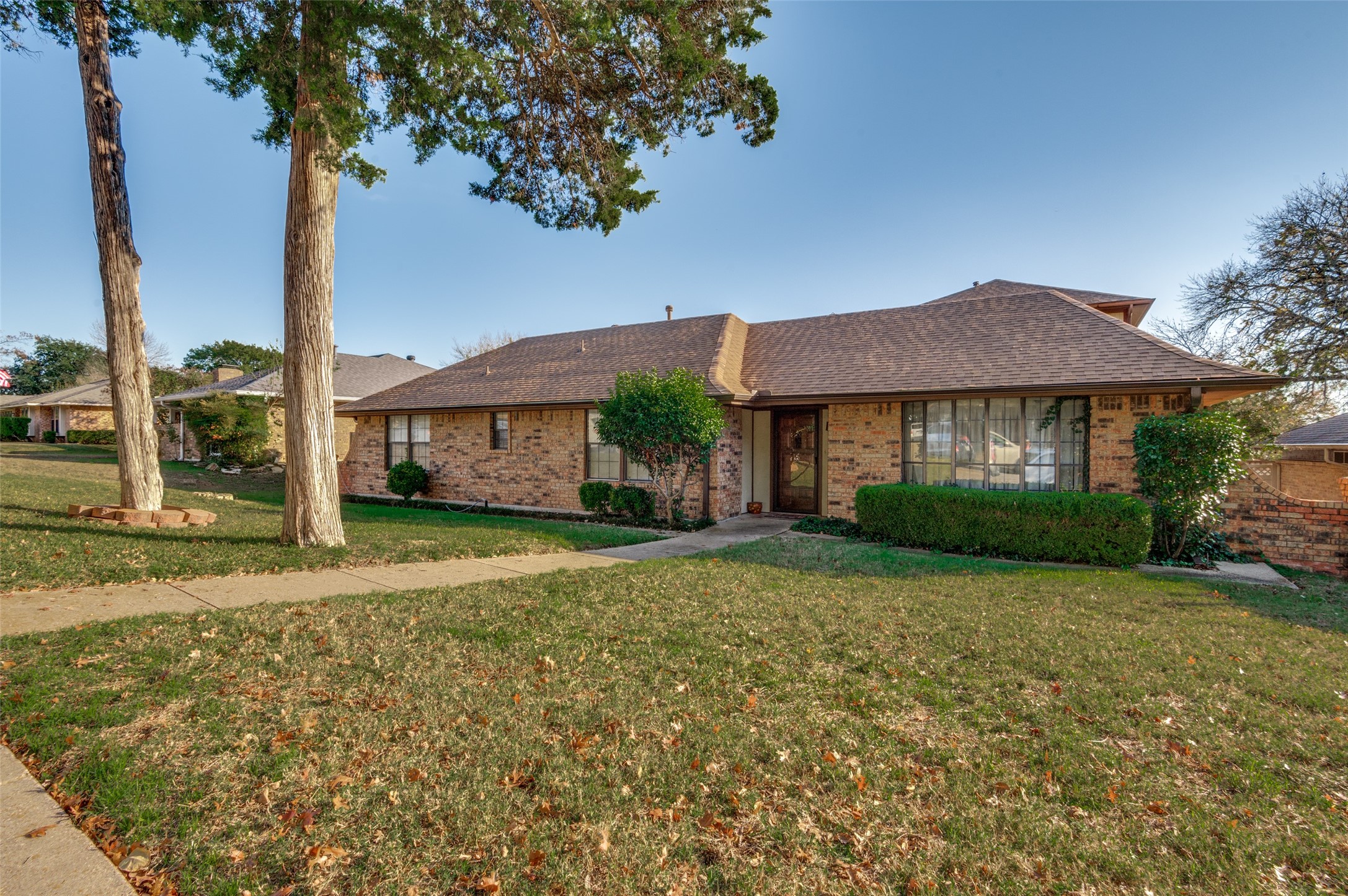 322 Meadowlark Lane Duncanville TX 75137