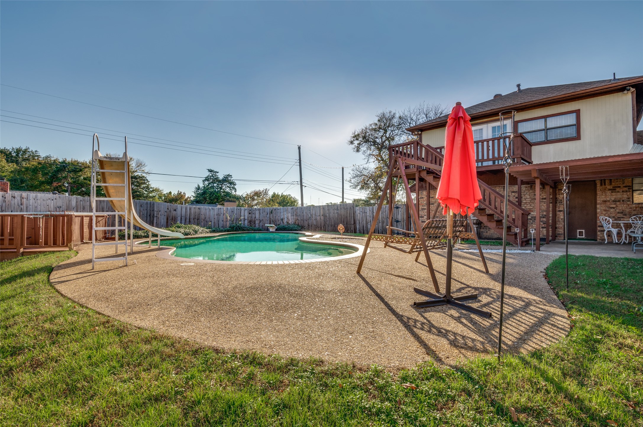322 Meadowlark Lane Duncanville TX 75137