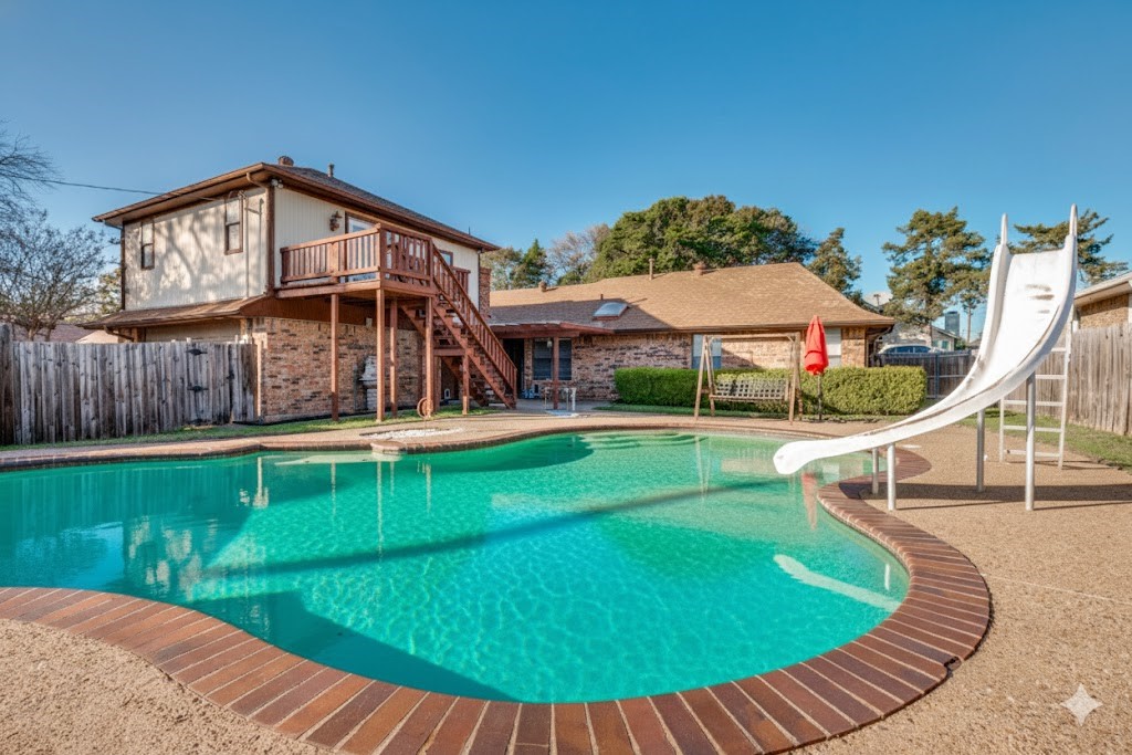 322 Meadowlark Lane Duncanville TX 75137