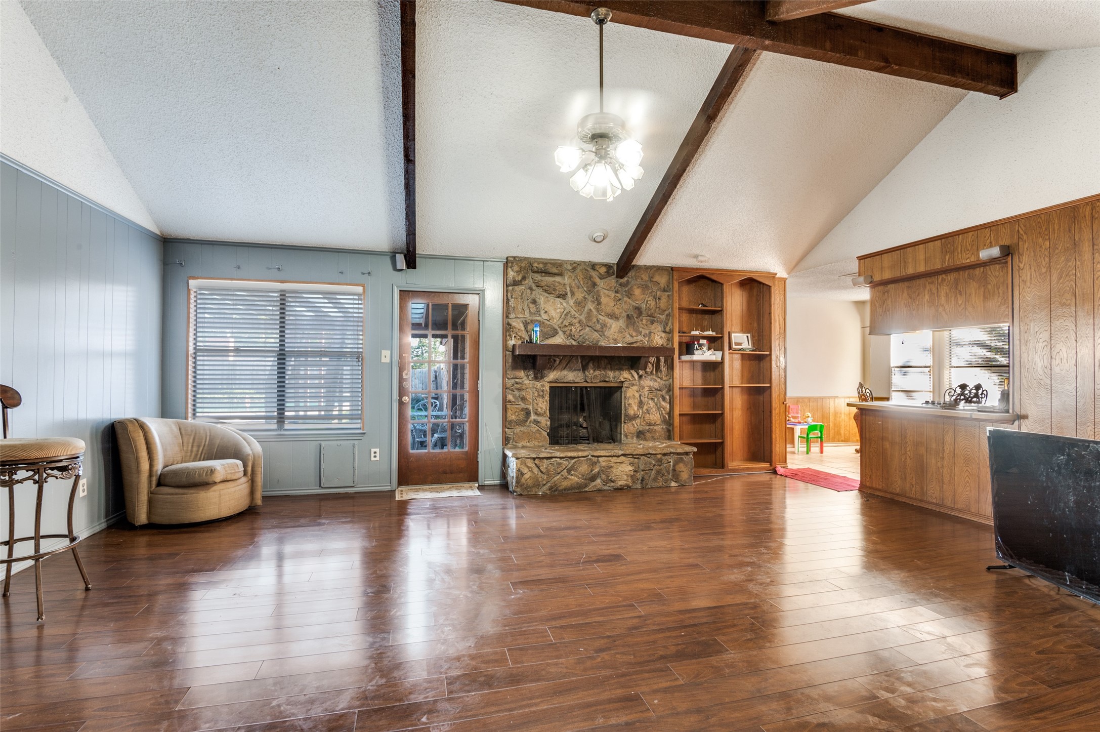 322 Meadowlark Lane Duncanville TX 75137