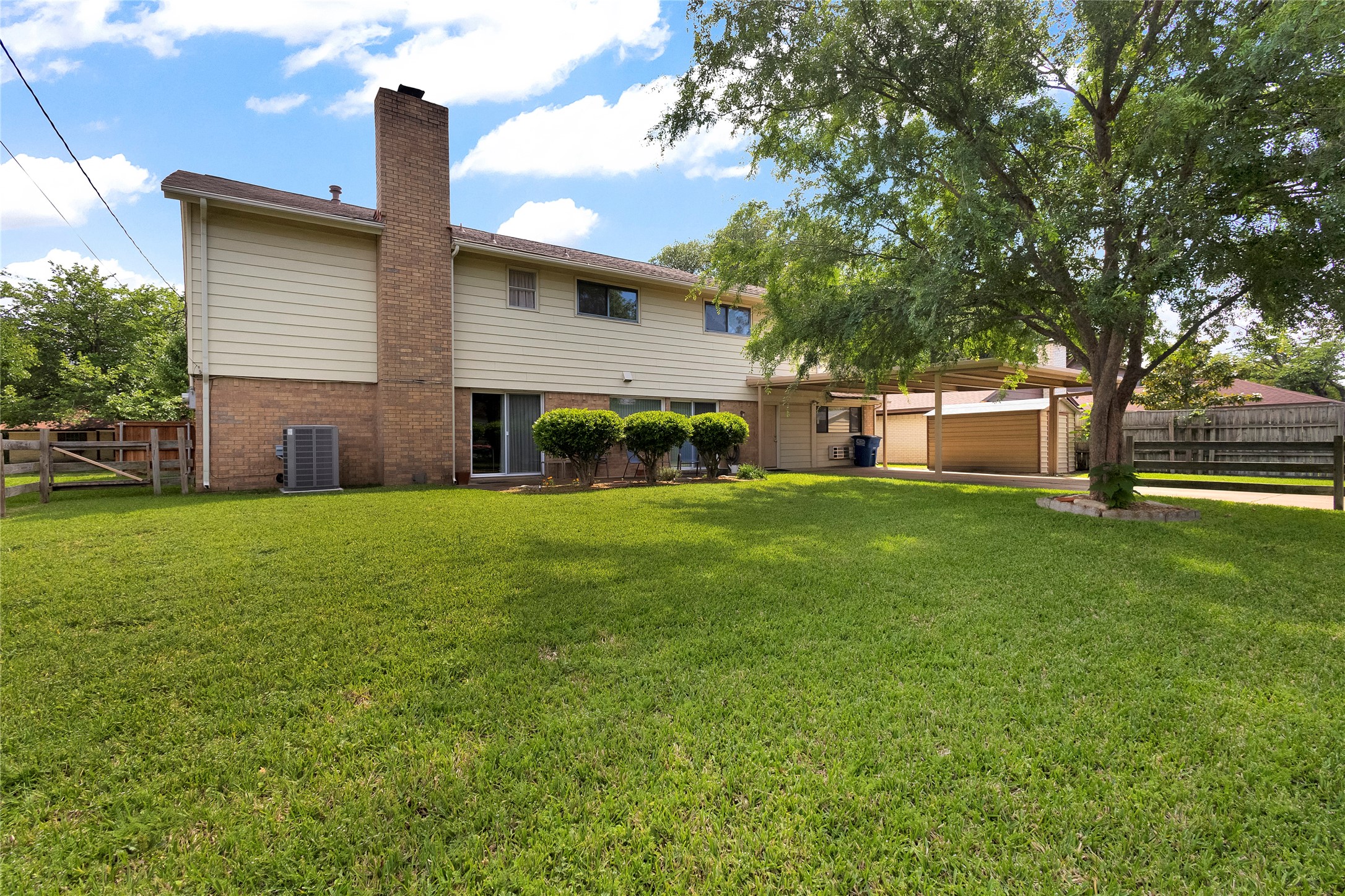 2985 Las Campanas Drive Farmers Branch TX 75234