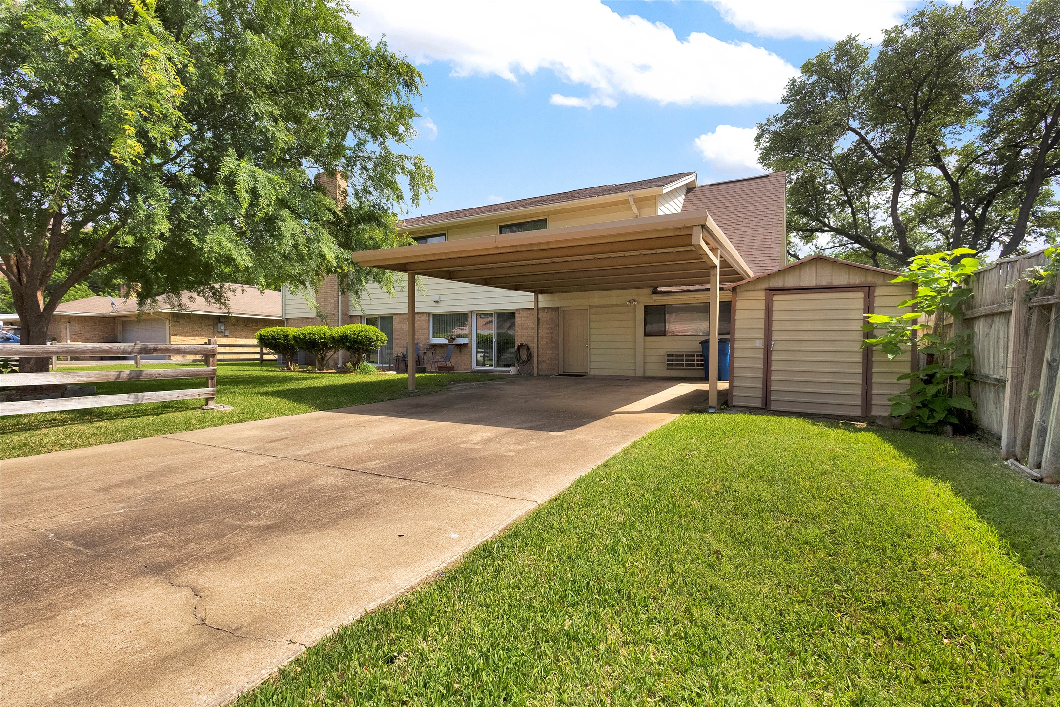 2985 Las Campanas Drive Farmers Branch TX 75234