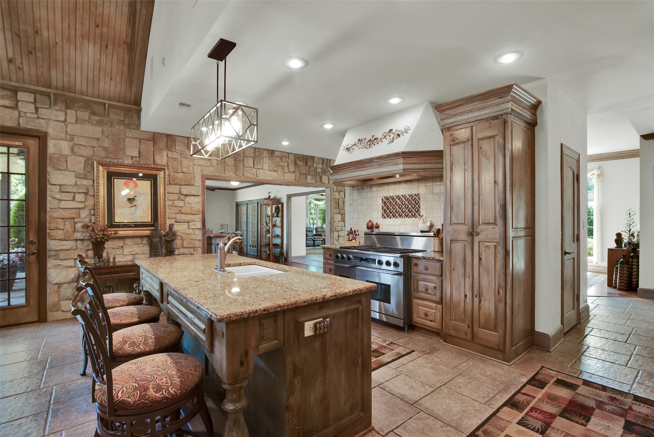1020 Waterloo Lake Drive Denison TX 75020
