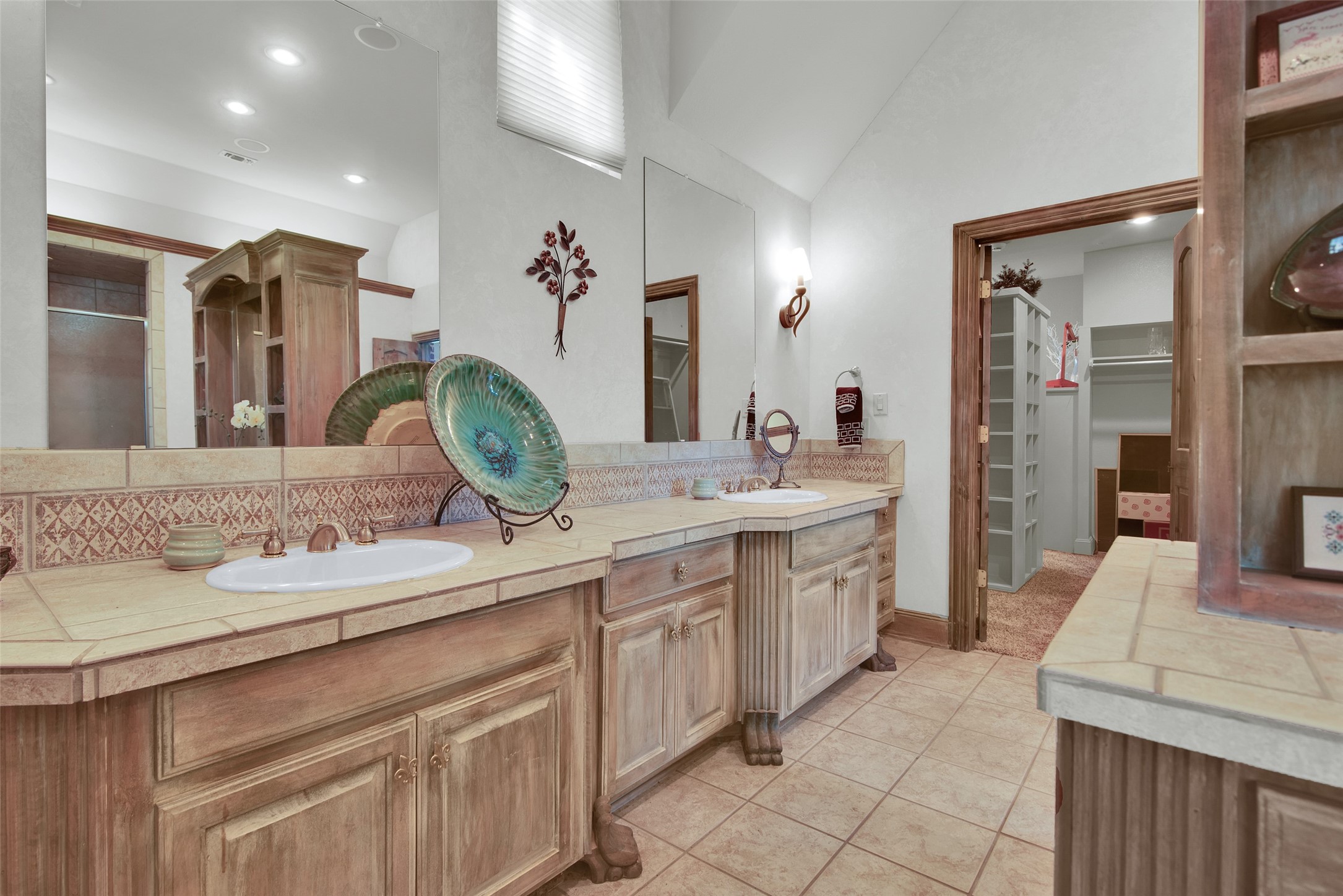 1020 Waterloo Lake Drive Denison TX 75020