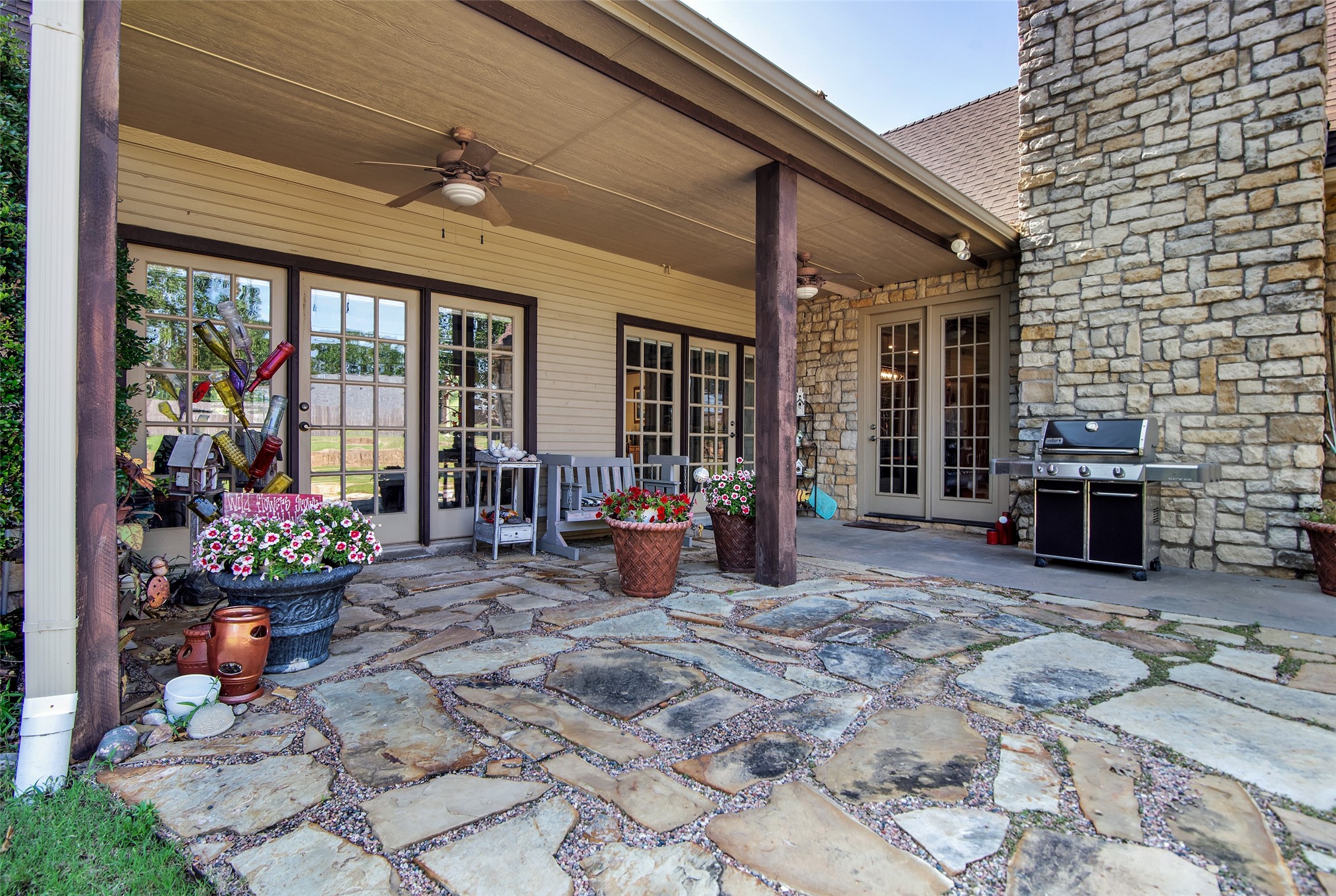 1020 Waterloo Lake Drive Denison TX 75020