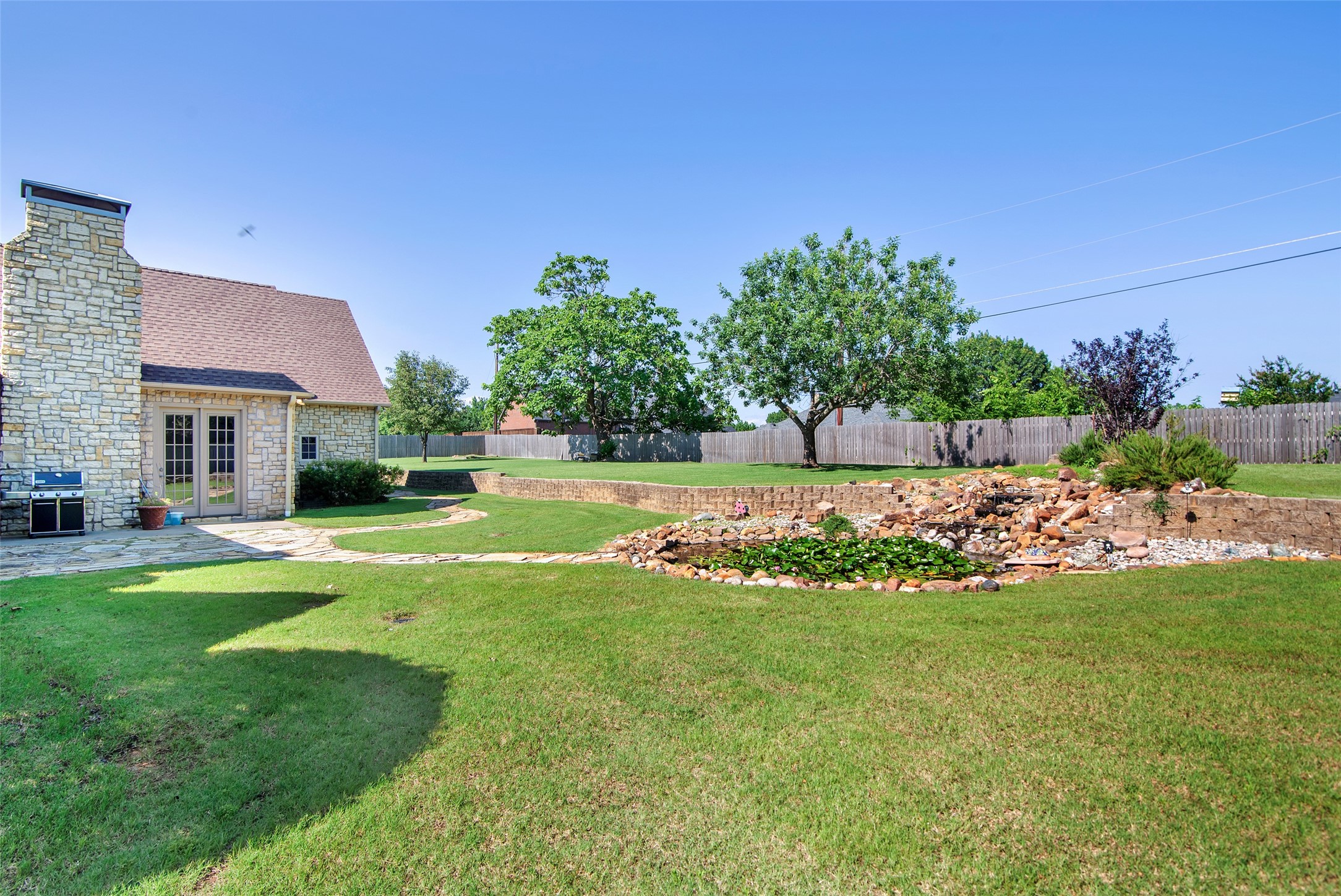 1020 Waterloo Lake Drive Denison TX 75020