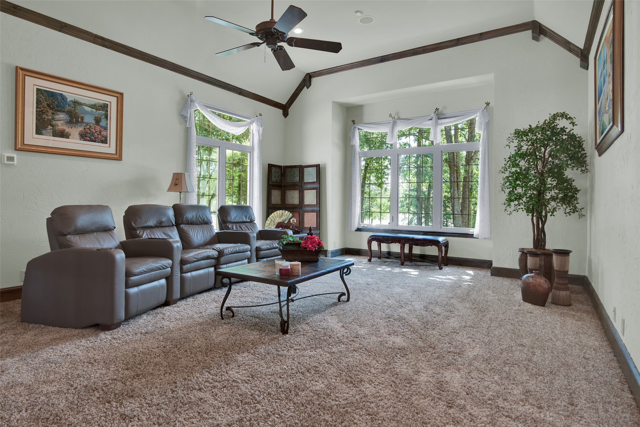 1020 Waterloo Lake Drive Denison TX 75020