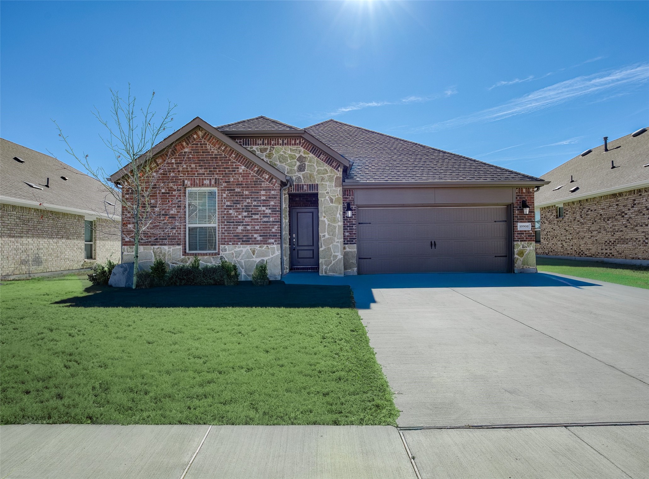 10908 Summer Rain Boulevard Aubrey TX 76227