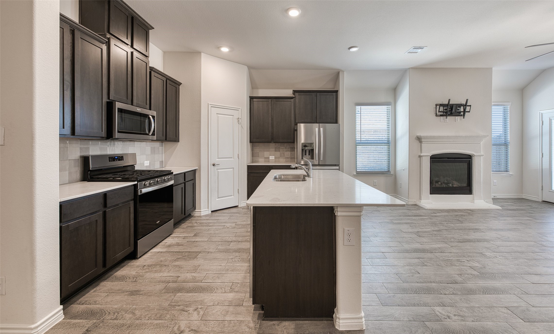 10908 Summer Rain Boulevard Aubrey TX 76227