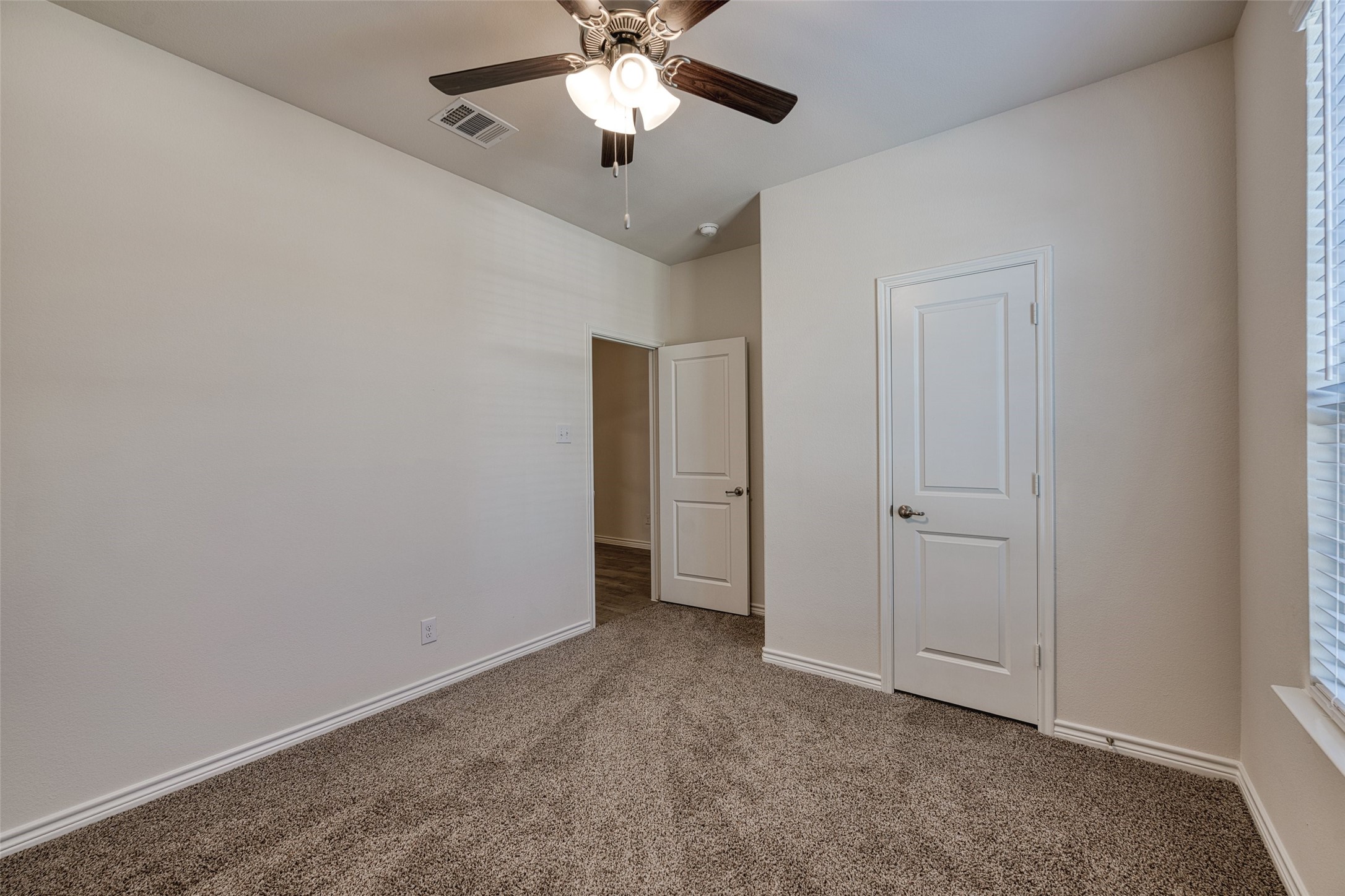 10908 Summer Rain Boulevard Aubrey TX 76227