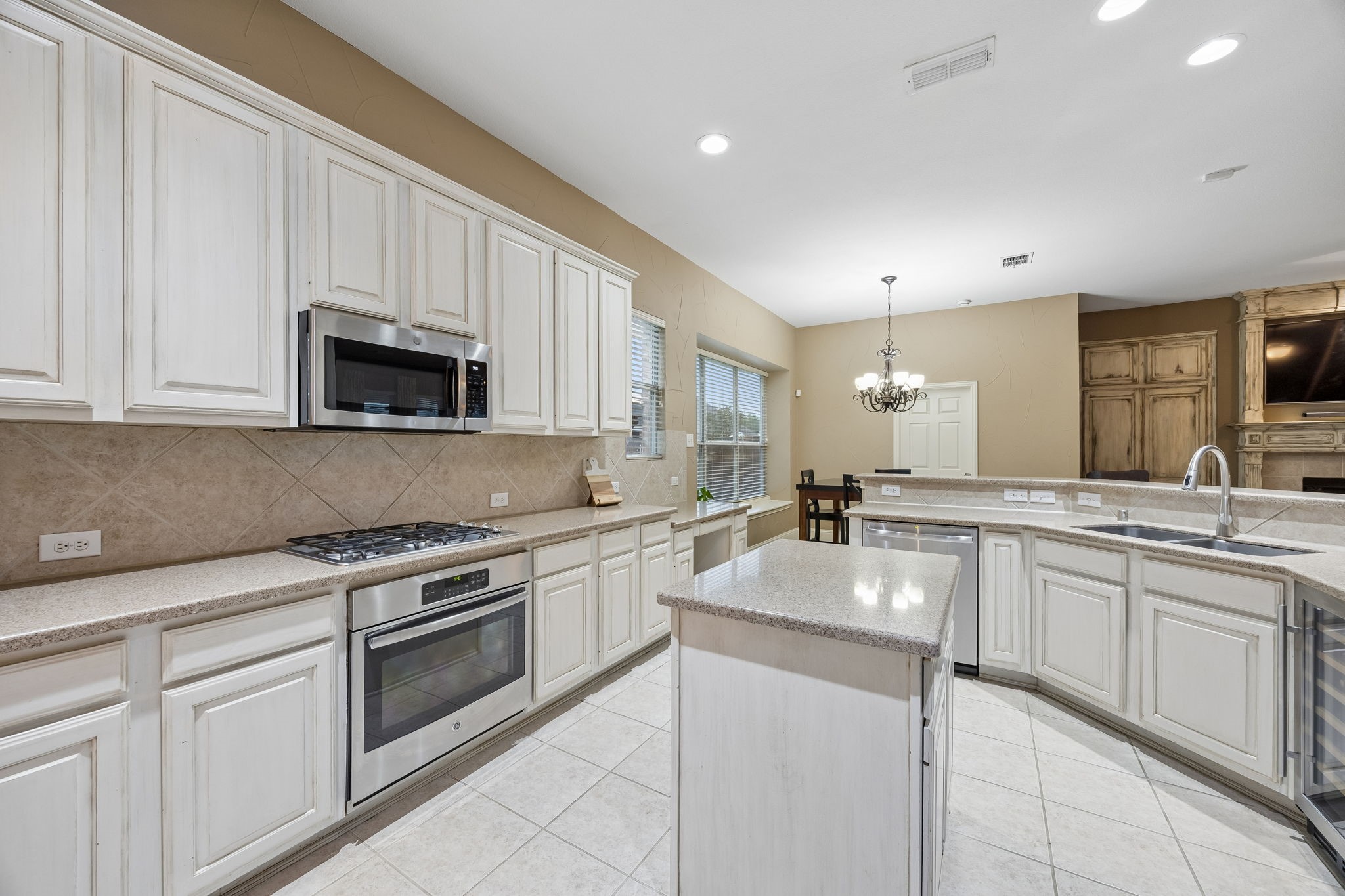 1940 Creekside Drive Rockwall TX 75087