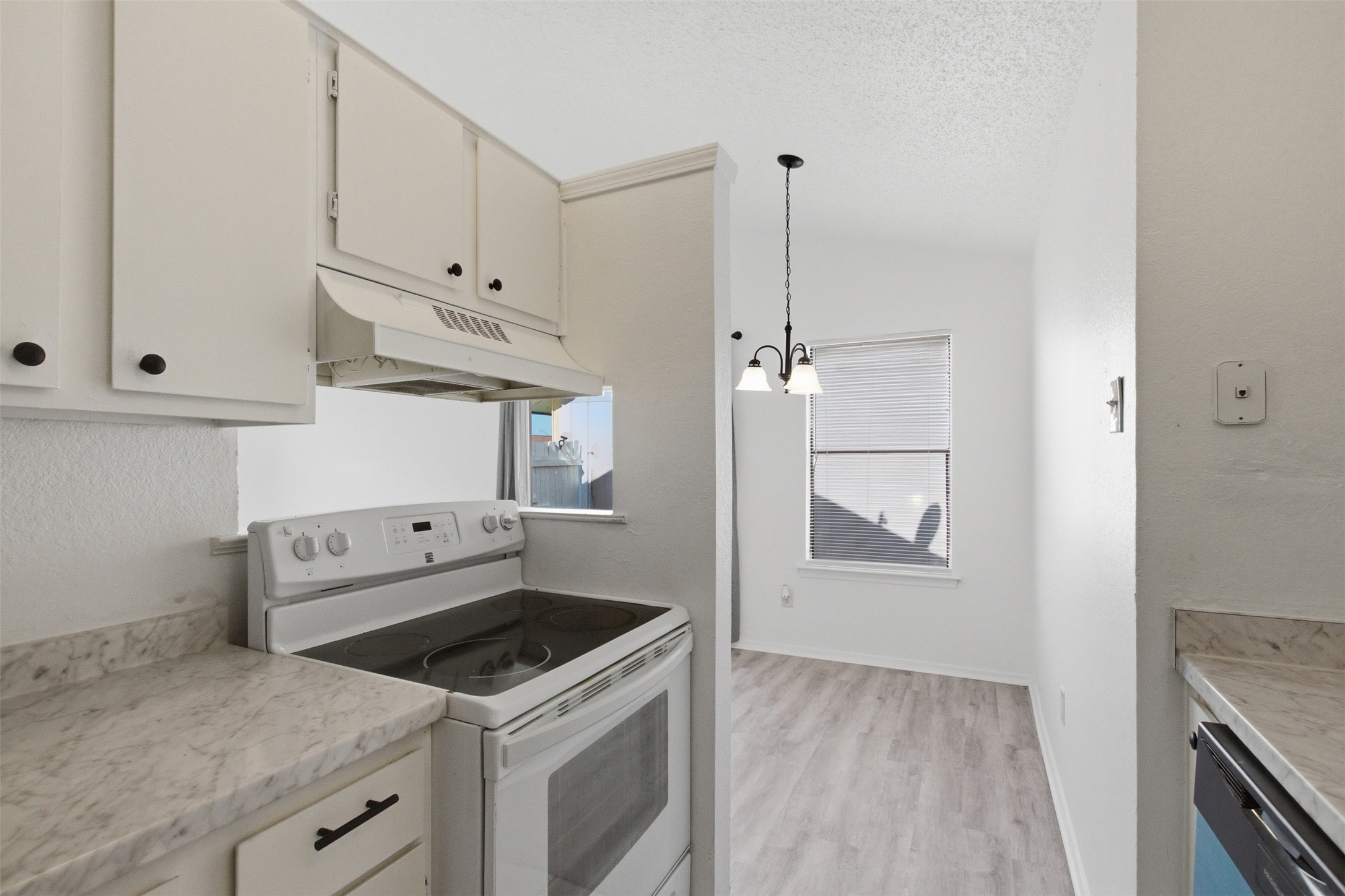 10339 Limestone Drive Dallas TX 75217