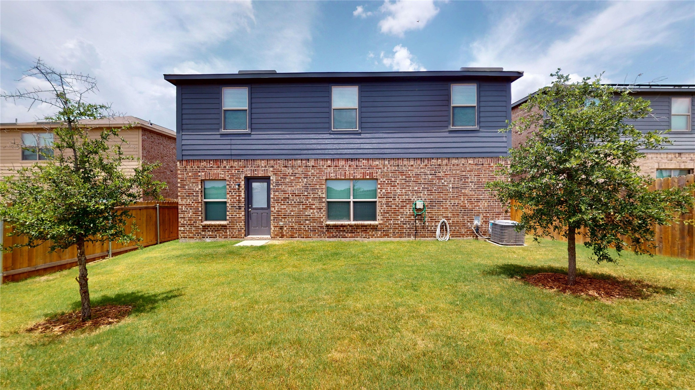 532 Aqueduct Drive Seagoville TX 75159