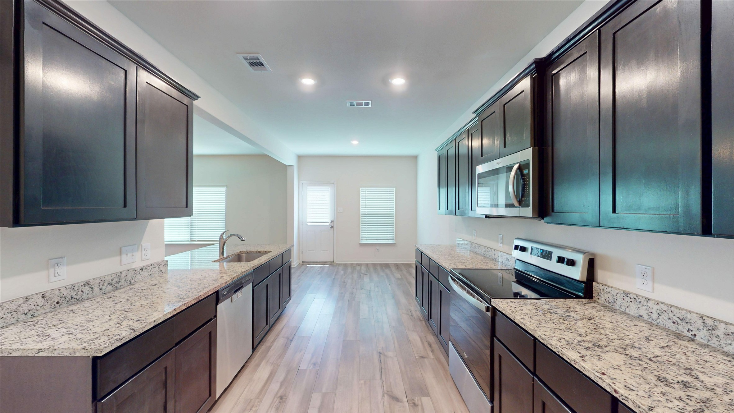 532 Aqueduct Drive Seagoville TX 75159