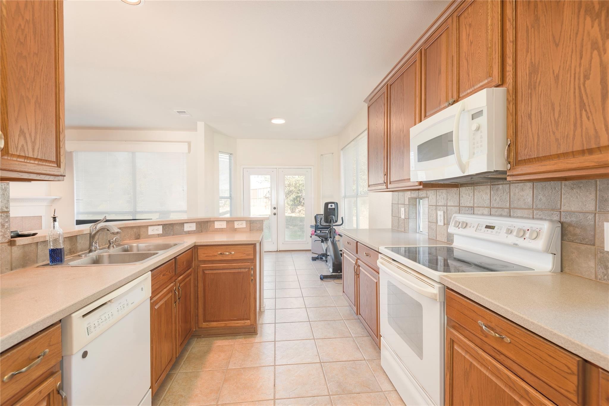 10236 Sourwood Drive Fort Worth TX 76244