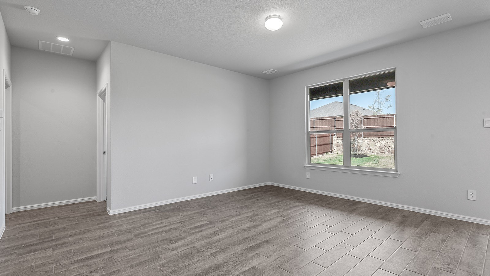432 Sunday Silence Way Granbury TX 76049