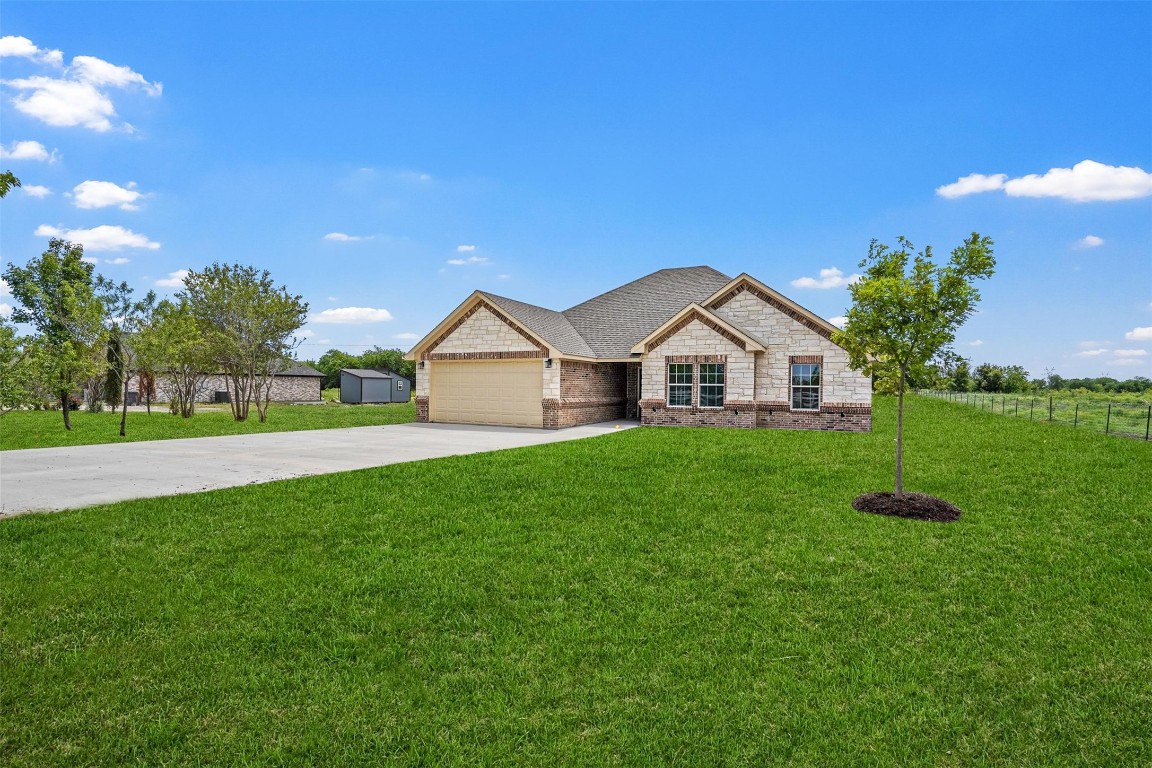 3213 Falcon Drive Joshua TX 76058