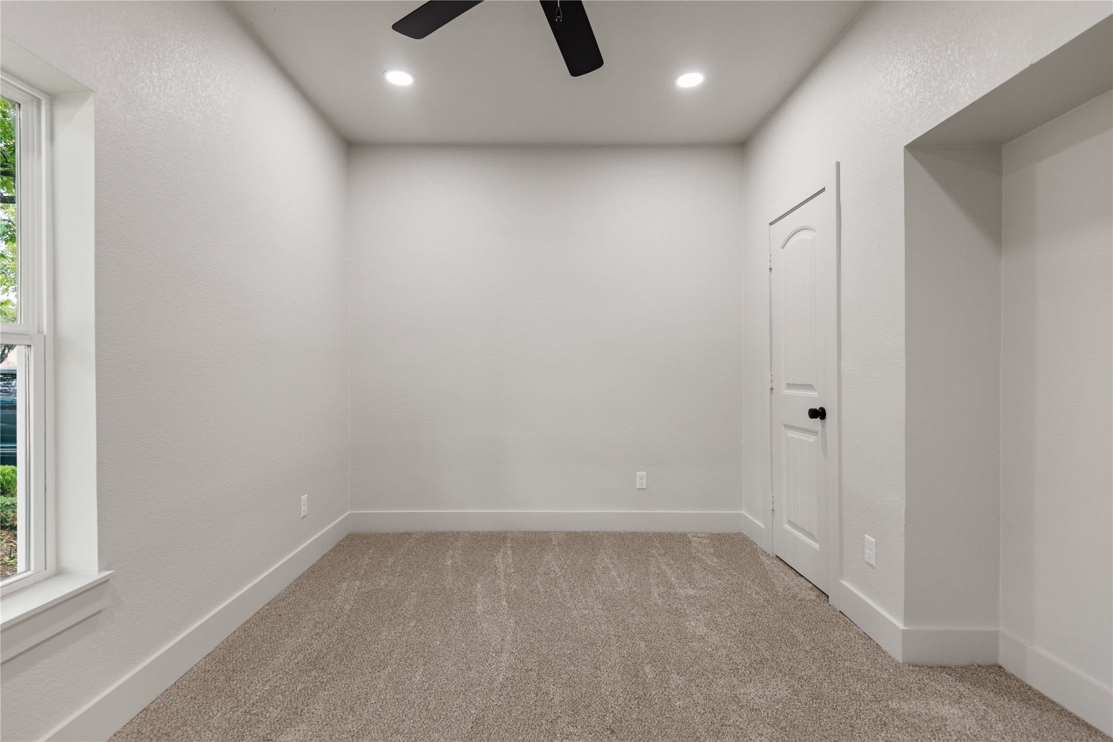 502 W 6th Street Mcgregor TX 76657