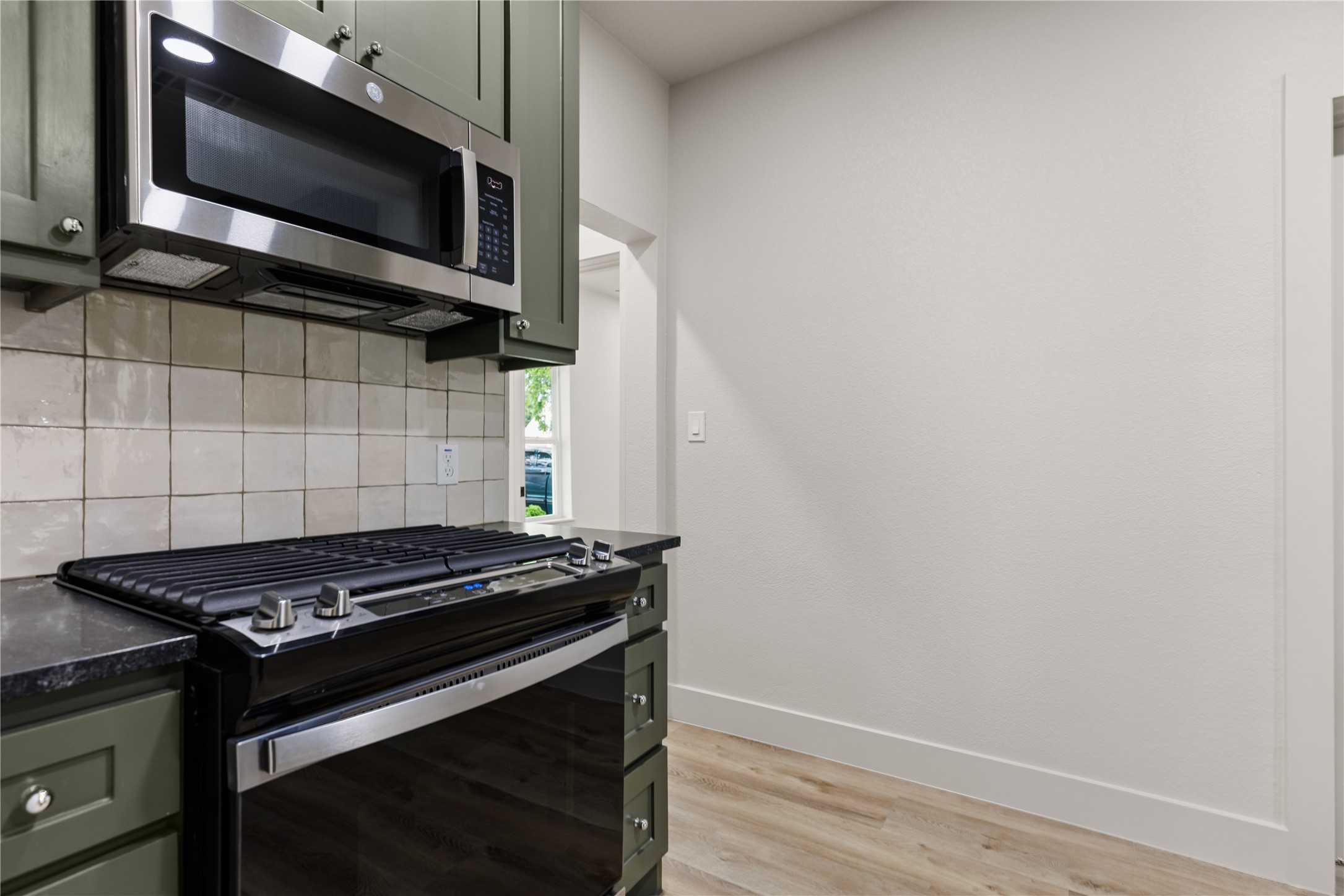 502 W 6th Street Mcgregor TX 76657