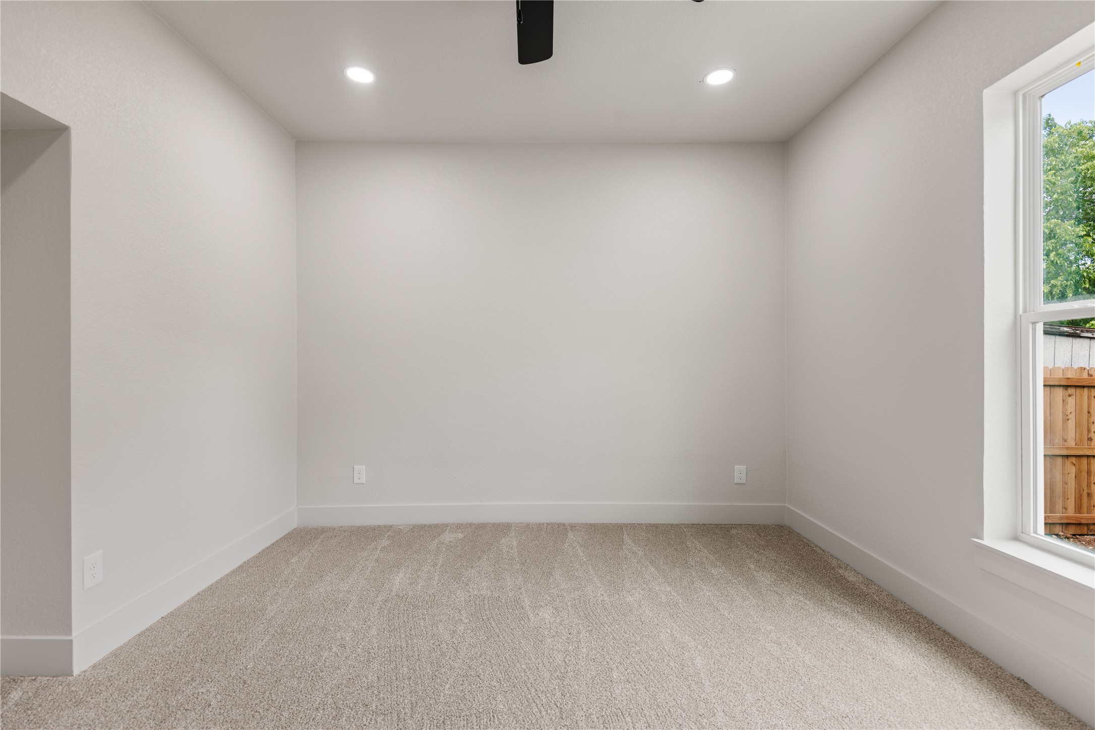 502 W 6th Street Mcgregor TX 76657