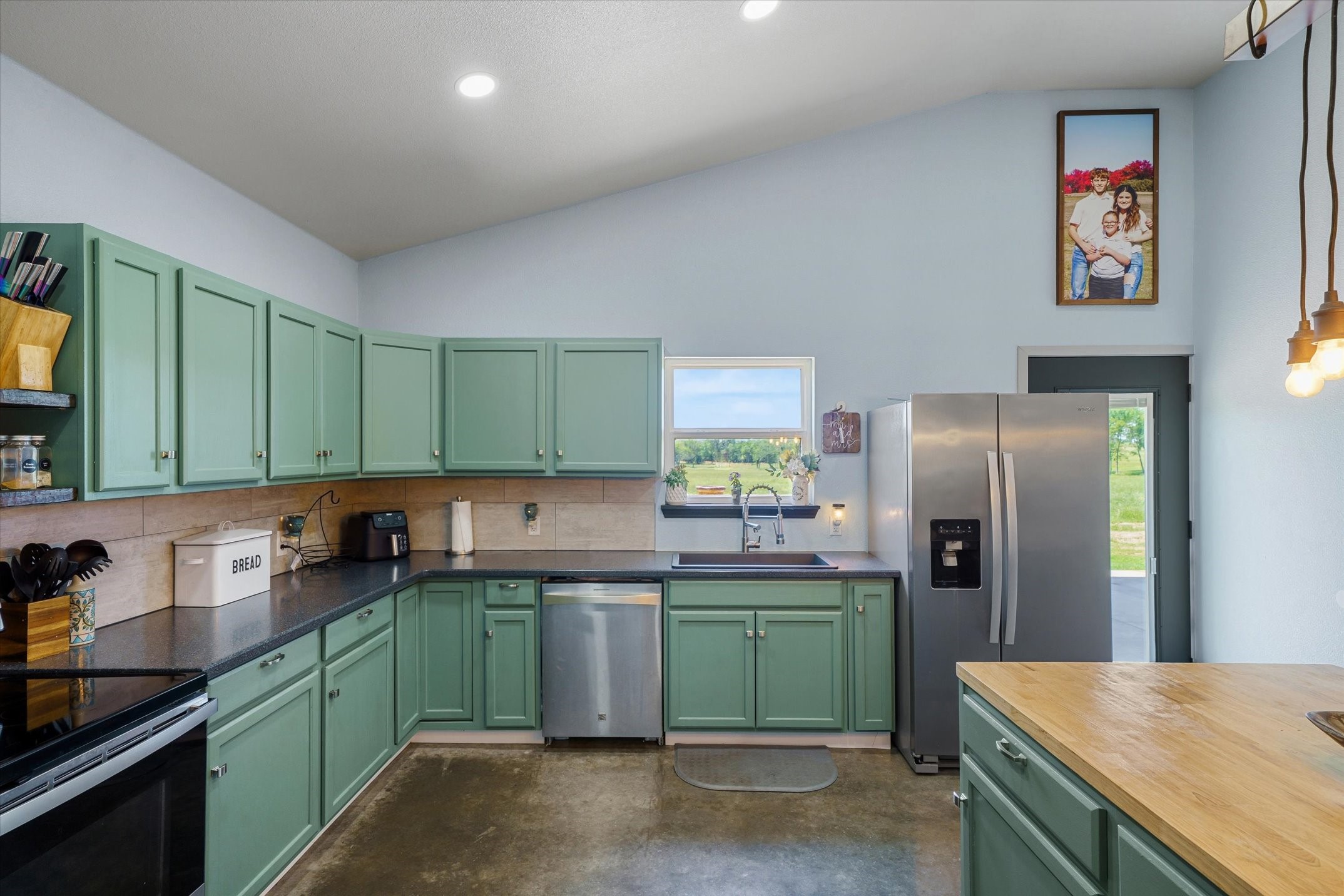 1026 Vz County Road 2115 Canton TX 75103