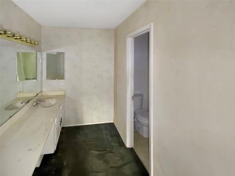 1801 Plantation Road Garland TX 75044