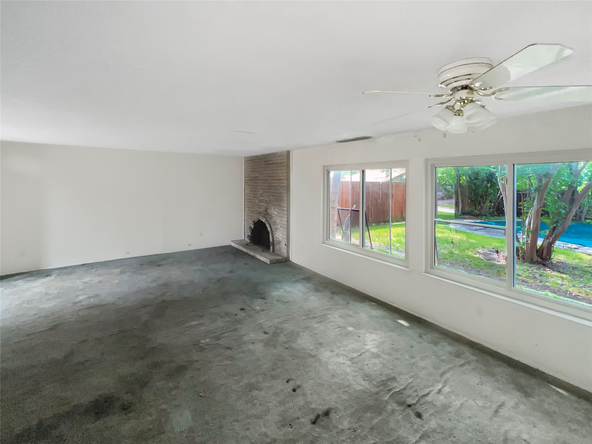 1801 Plantation Road Garland TX 75044
