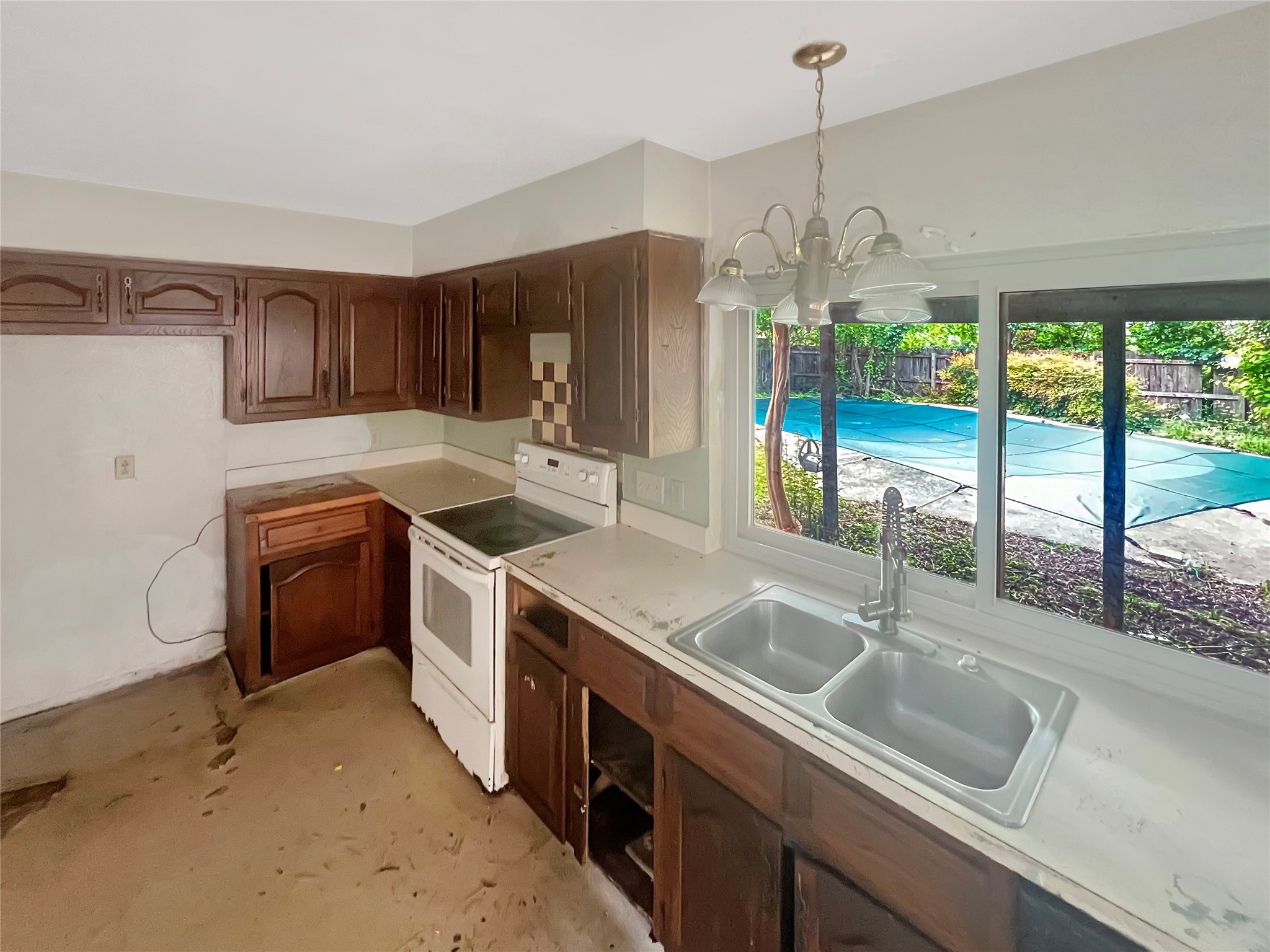 1801 Plantation Road Garland TX 75044