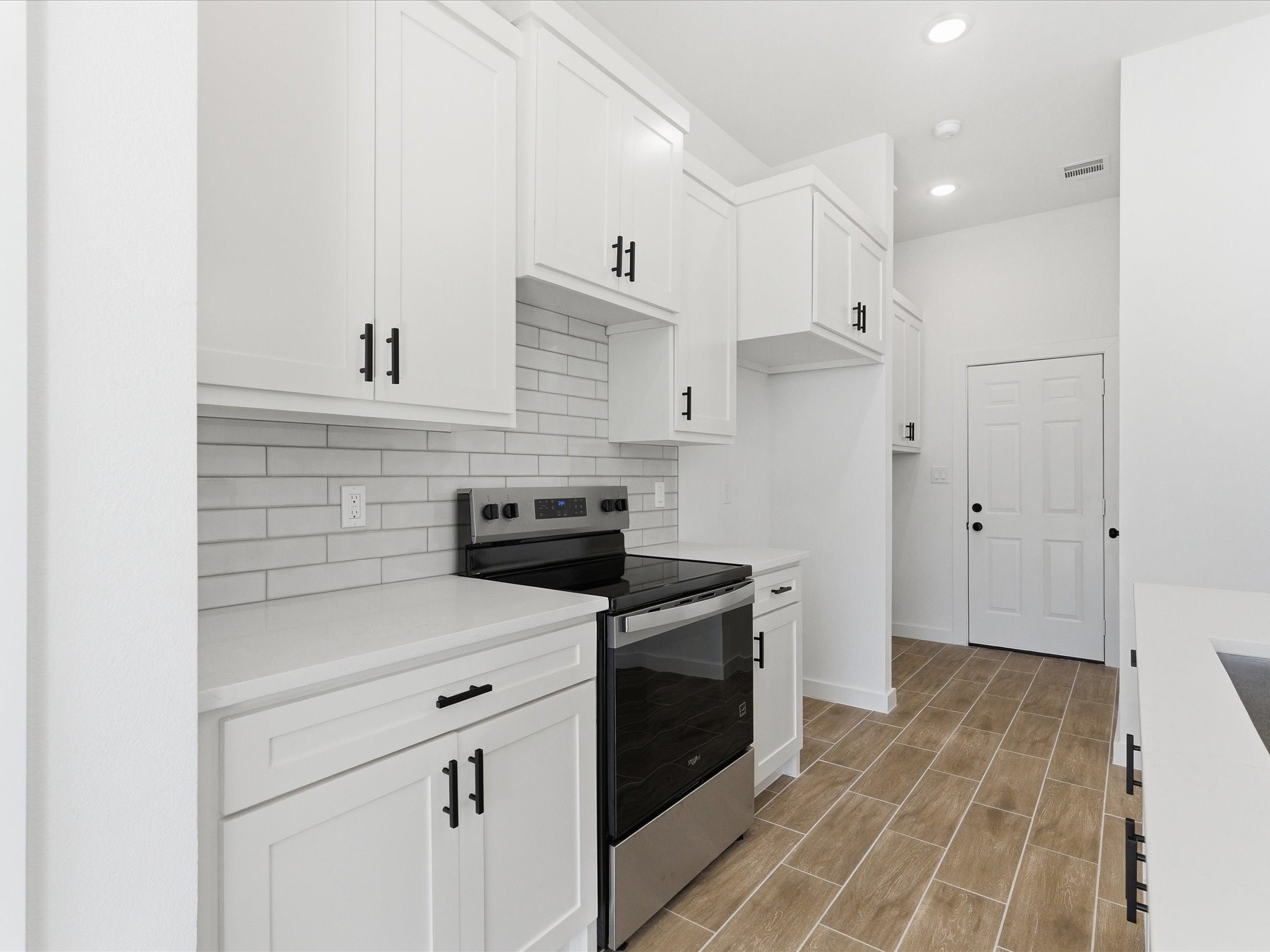 1004 E Hickory Street Kaufman TX 75142