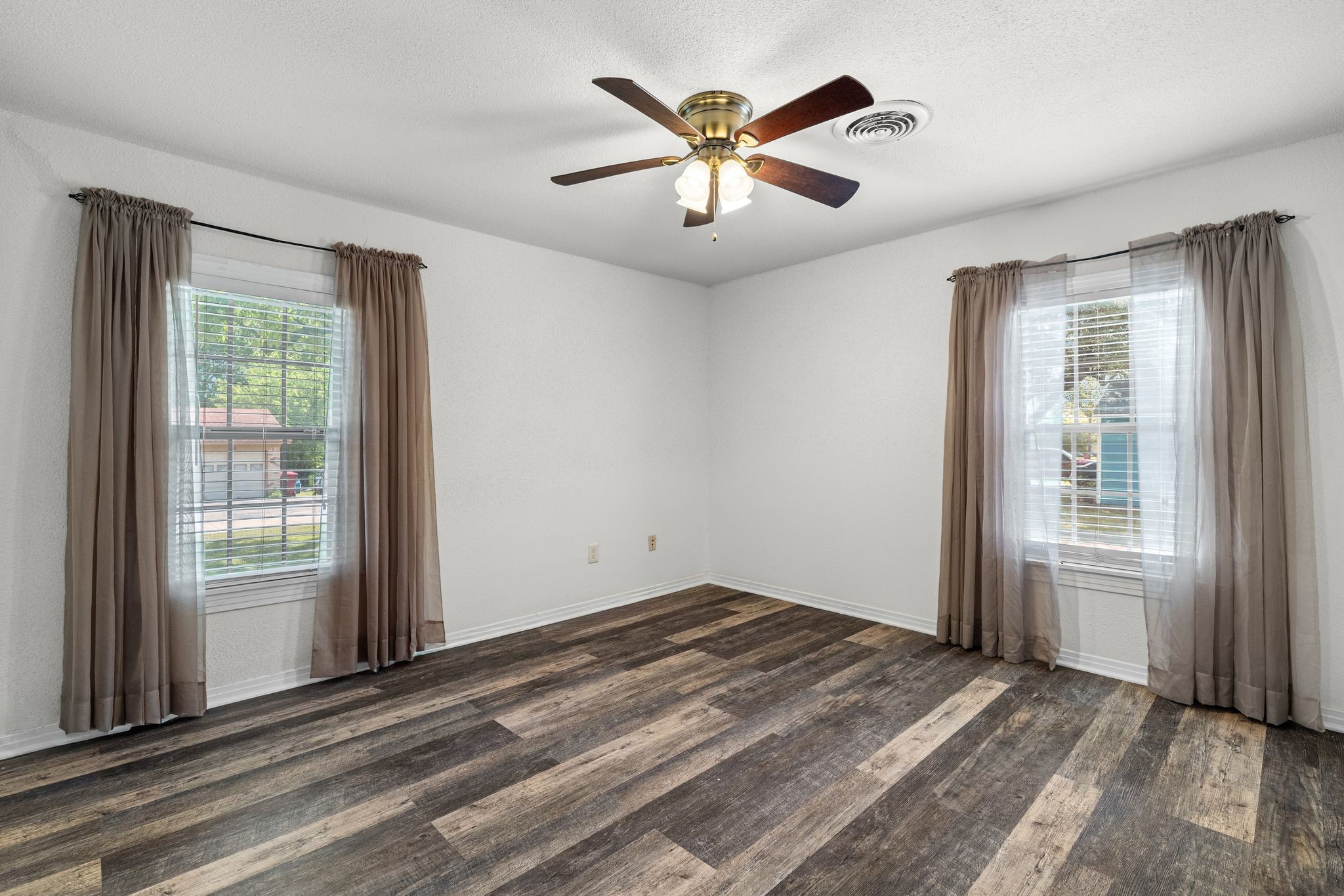 506 Pendleton Street Farmersville TX 75442