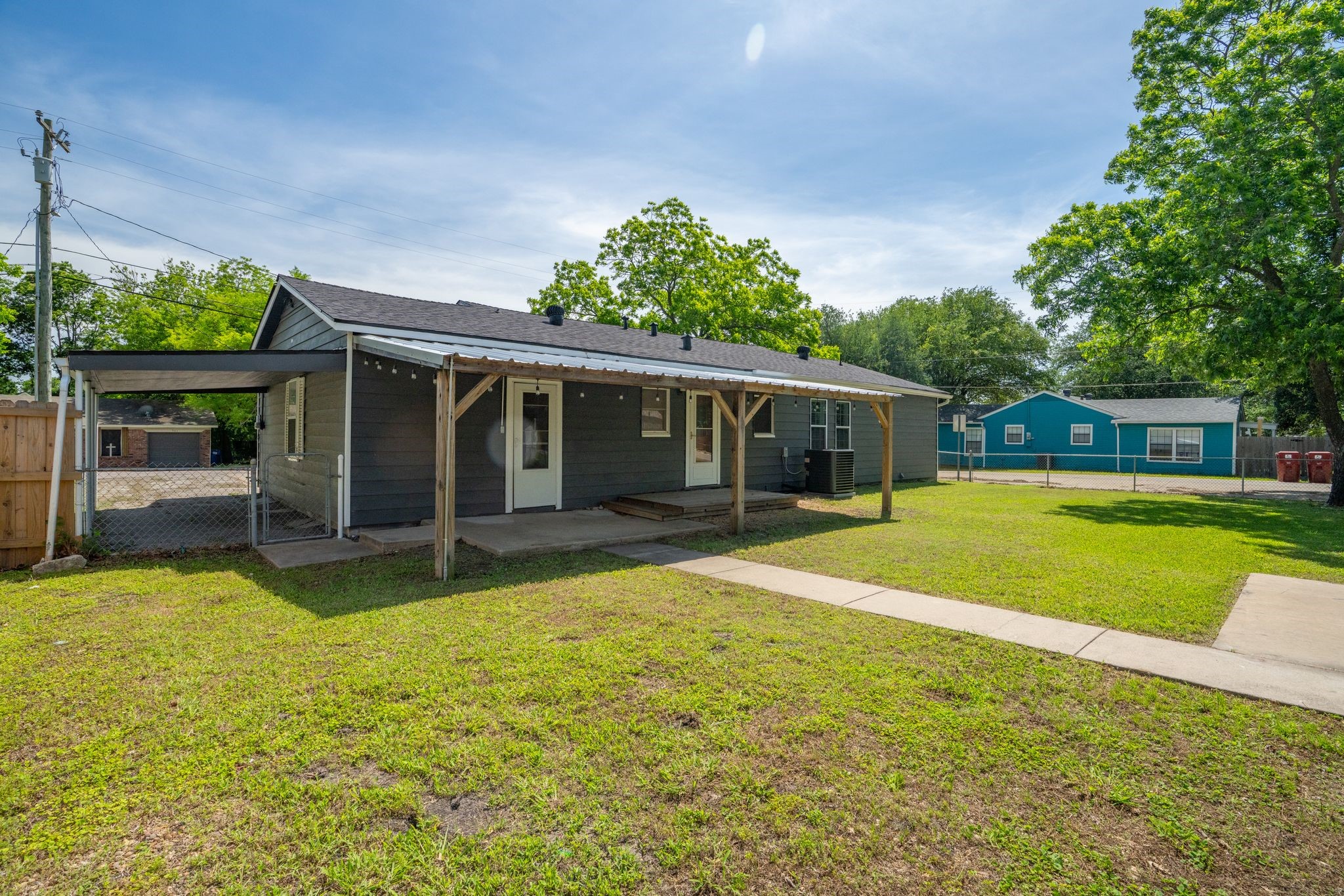 506 Pendleton Street Farmersville TX 75442