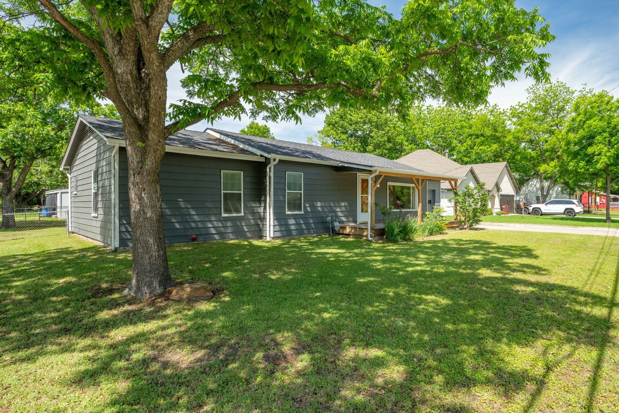 506 Pendleton Street Farmersville TX 75442