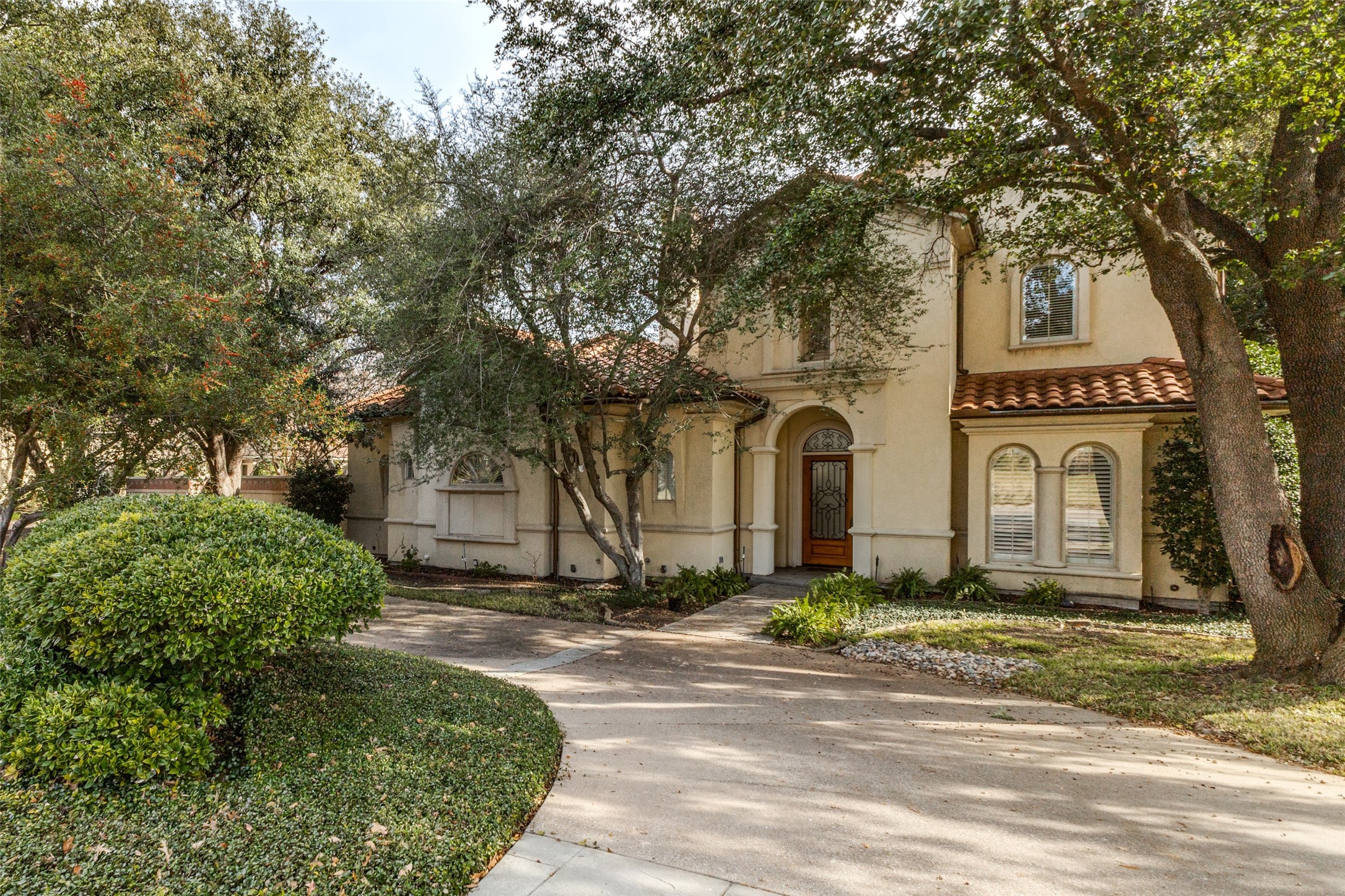 14828 Bellbrook Drive Addison TX 75254