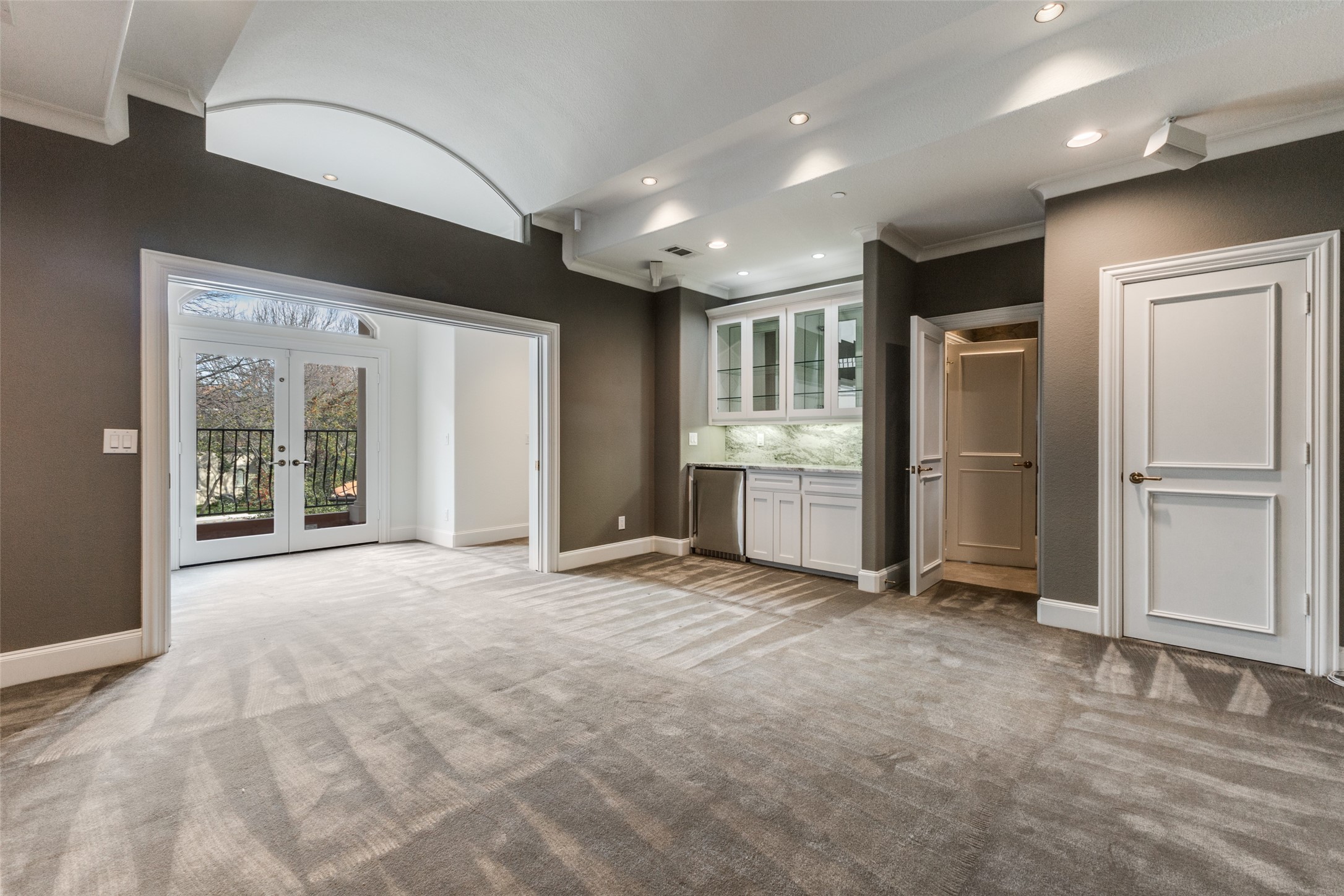 14828 Bellbrook Drive Addison TX 75254