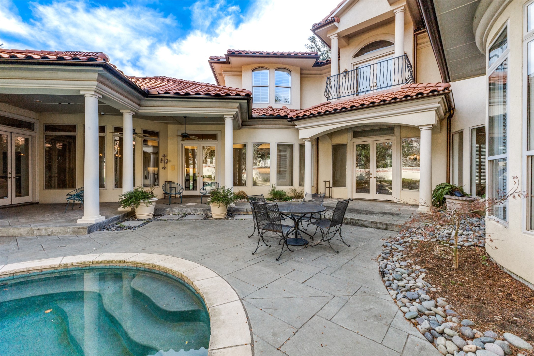 14828 Bellbrook Drive Addison TX 75254