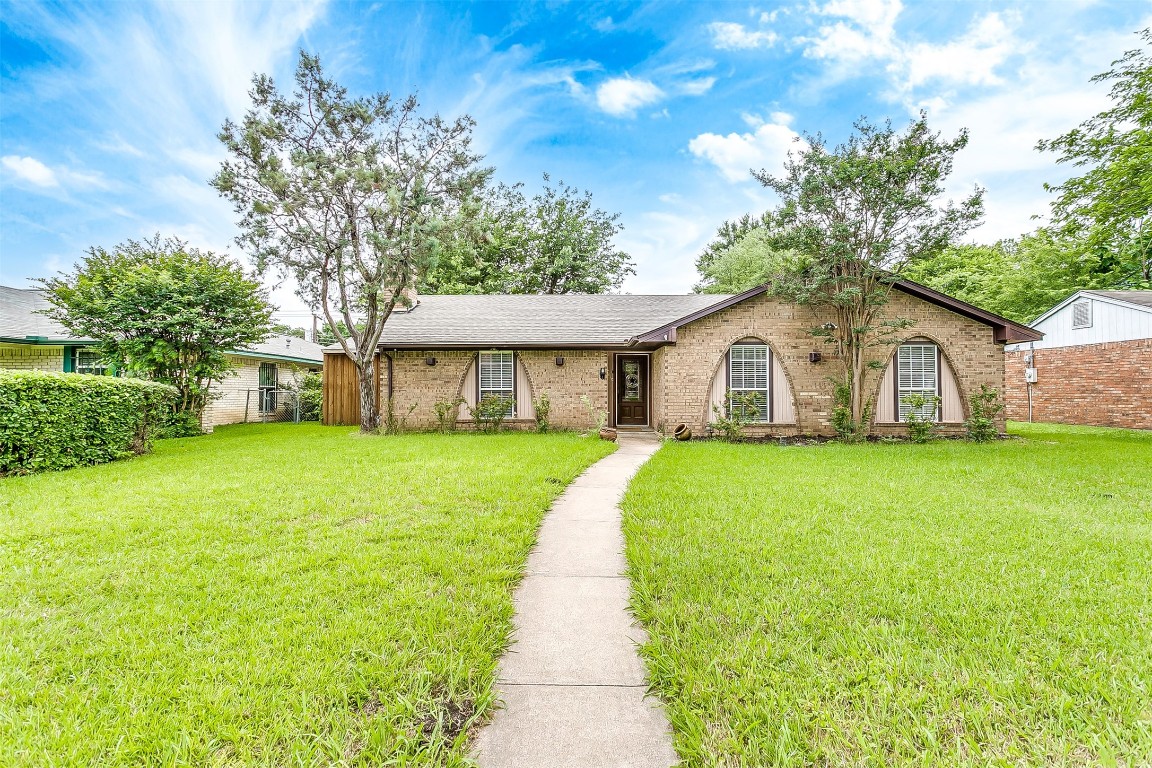 7110 Bayberry Lane Dallas TX 75249